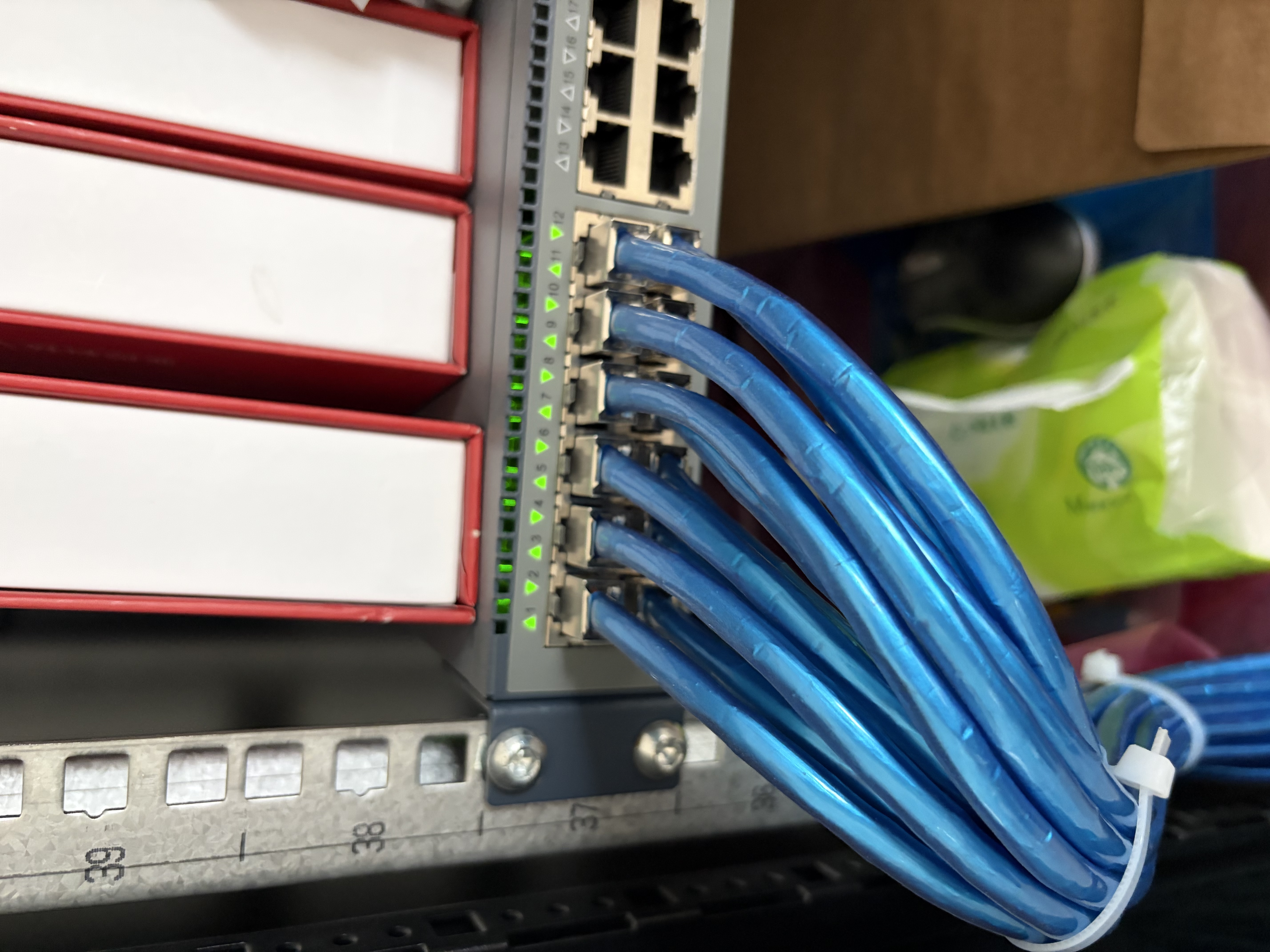 山泽 超五类屏蔽网线水晶头 超5类千兆网络连接器 Cat5e镀金工程级RJ45电脑网线接头  100个 SJ-P5100 实拍图