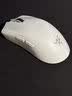 雷蛇（Razer）炼狱蝰蛇V3pro专业版无线鼠标 电竞游戏 轻量化  人体工学 白色(赠防滑贴+Type-C充电接口) 实拍图