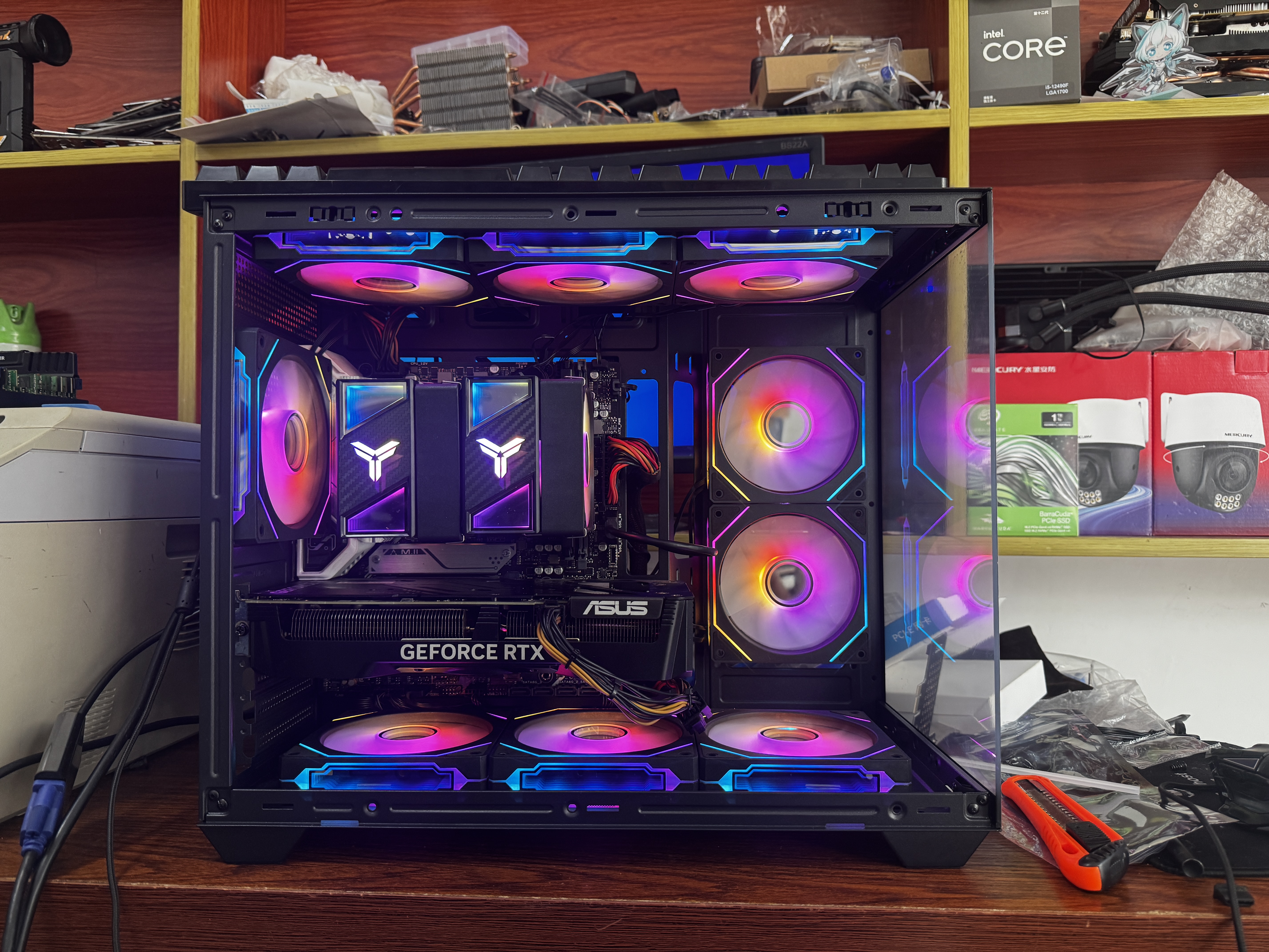 瓦尔基里（VALKYRIE）VK03 BLACK 黑色 ATX 游戏电脑台式机箱 支持360水冷 6.2吋触摸屏 270°海景房 实拍图