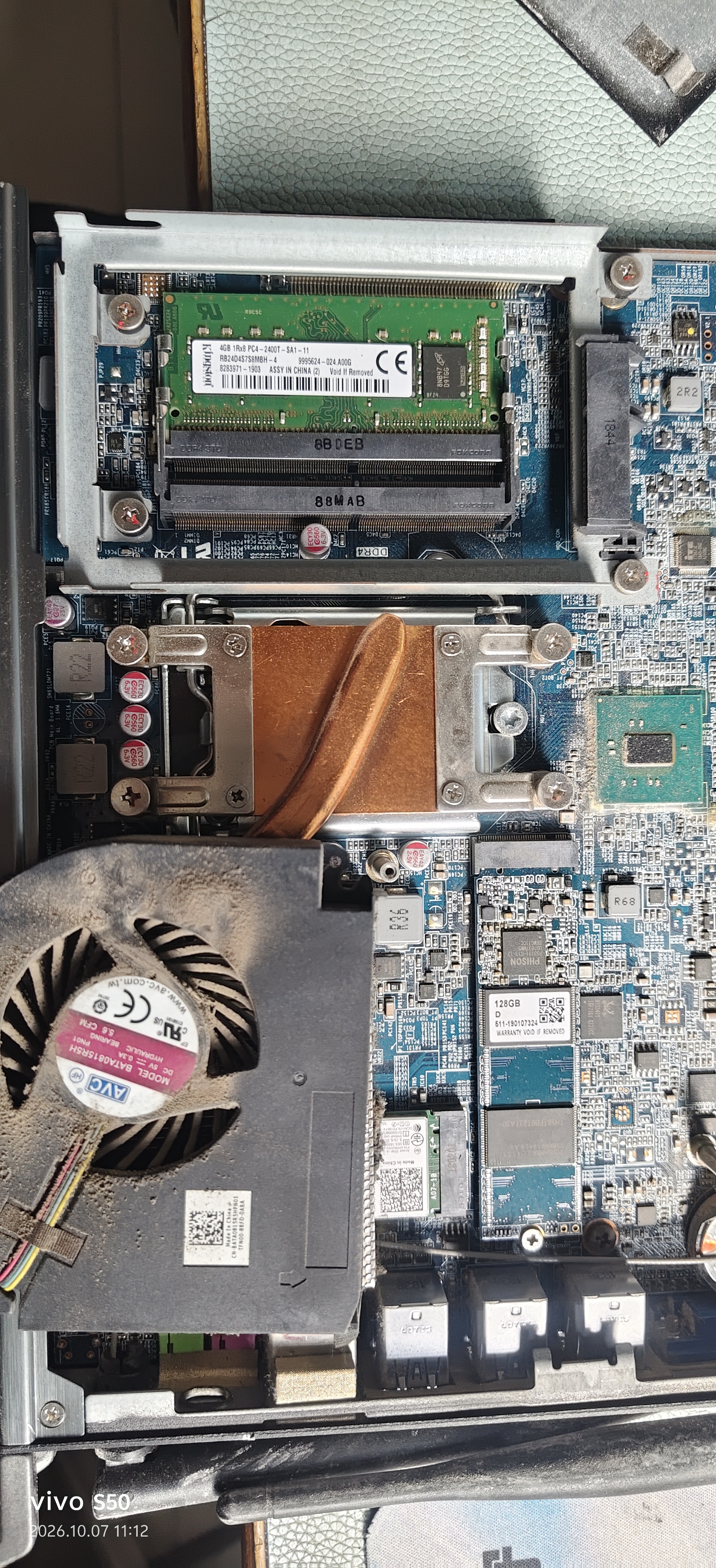 联想（Lenovo) 120GB SSD固态硬盘 SATA3.0 SL700闪电鲨系列 台式机/笔记本通用 实拍图