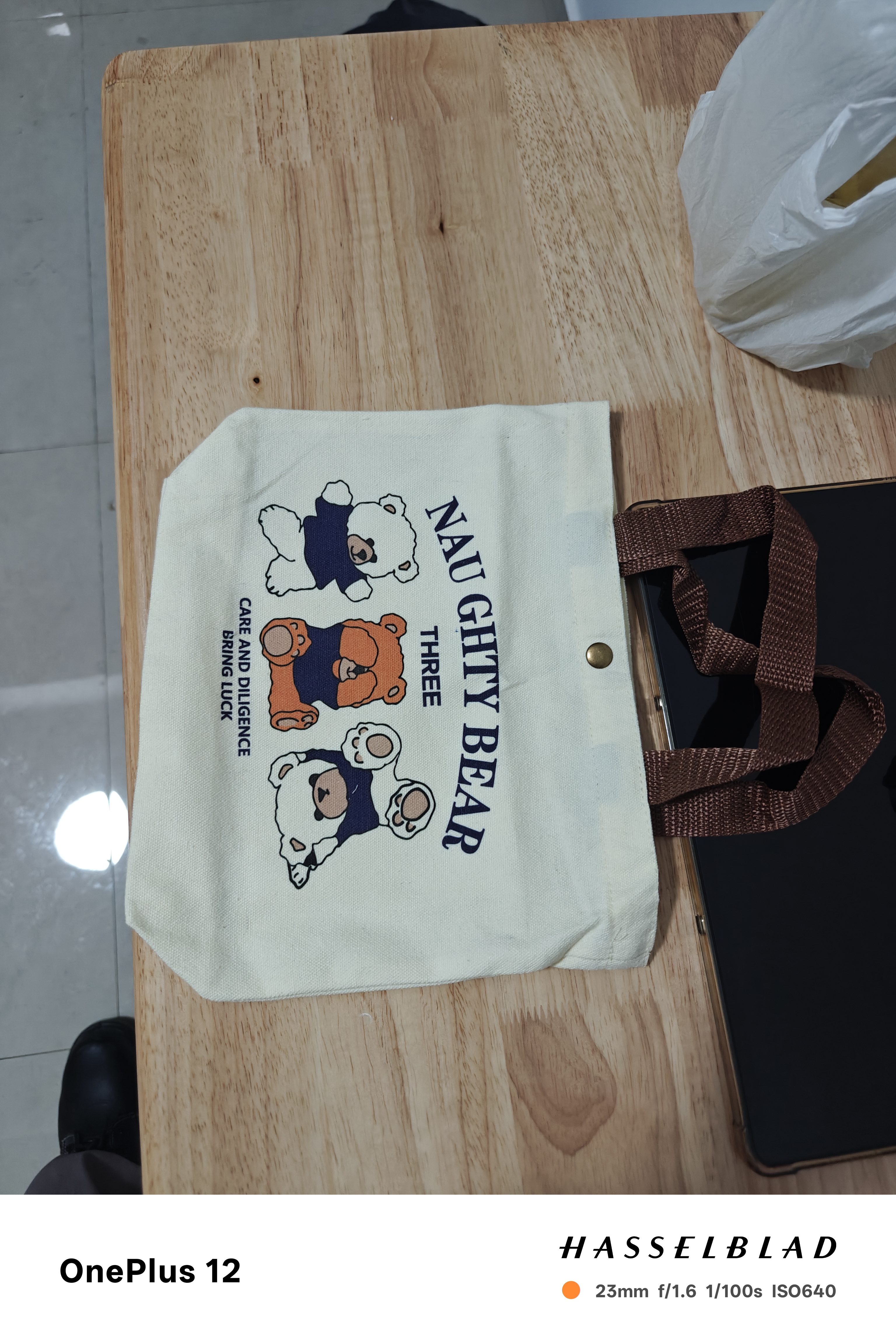 新款卡通蝴蝶结kitty帆布包妈咪包学生收纳包手提便当包帆布袋 三只小熊（带按扣） 实拍图