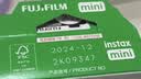 富士（FUJIFILM）【富士旗舰店】 立拍立得相机3英寸相纸胶片minise 13 41 99 liplay 白边（20张）+相册+边框贴 实拍图