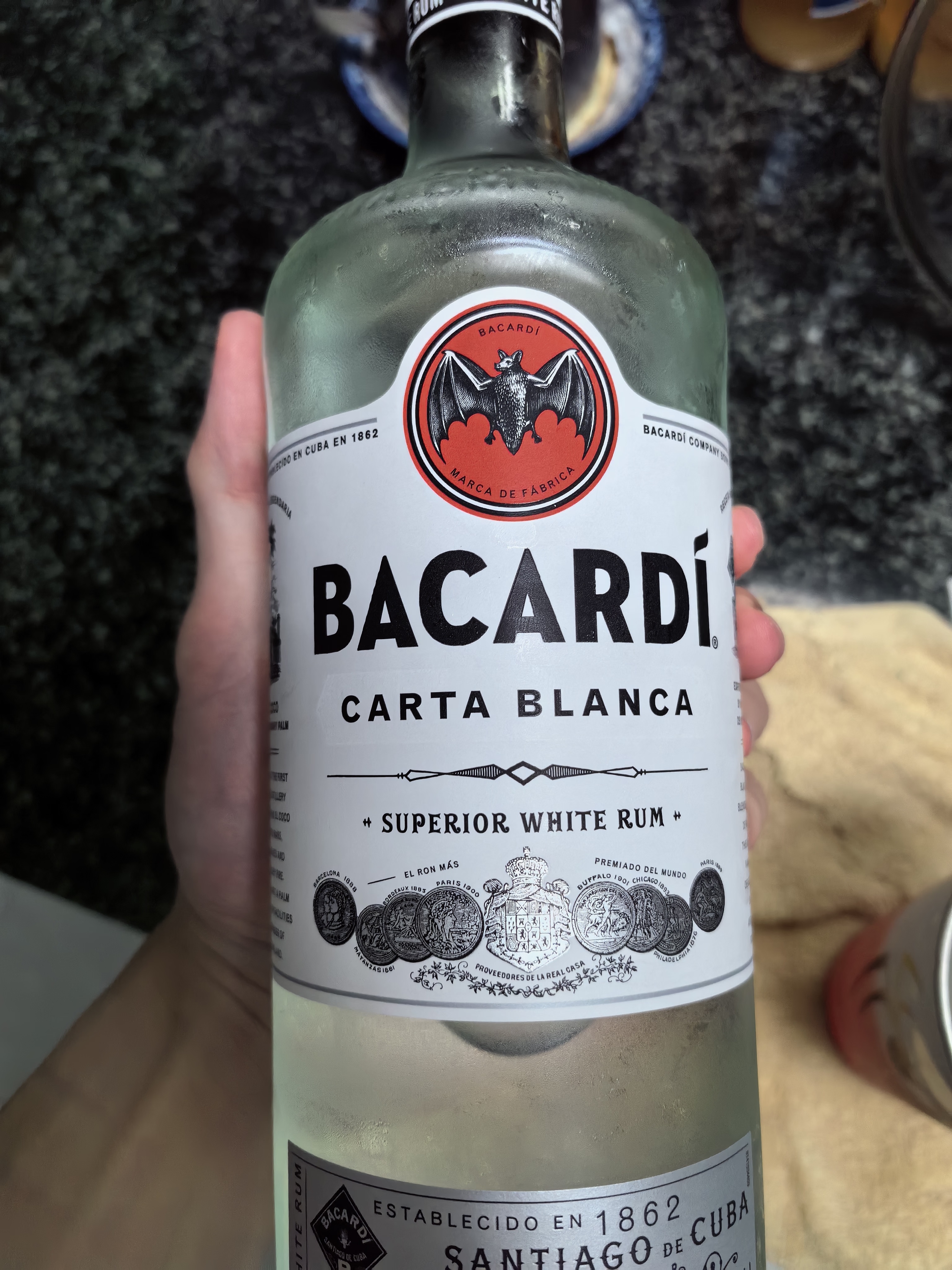百加得（Bacardi）百加得 洋酒 调酒基酒 白朗姆酒 1000ml 实拍图