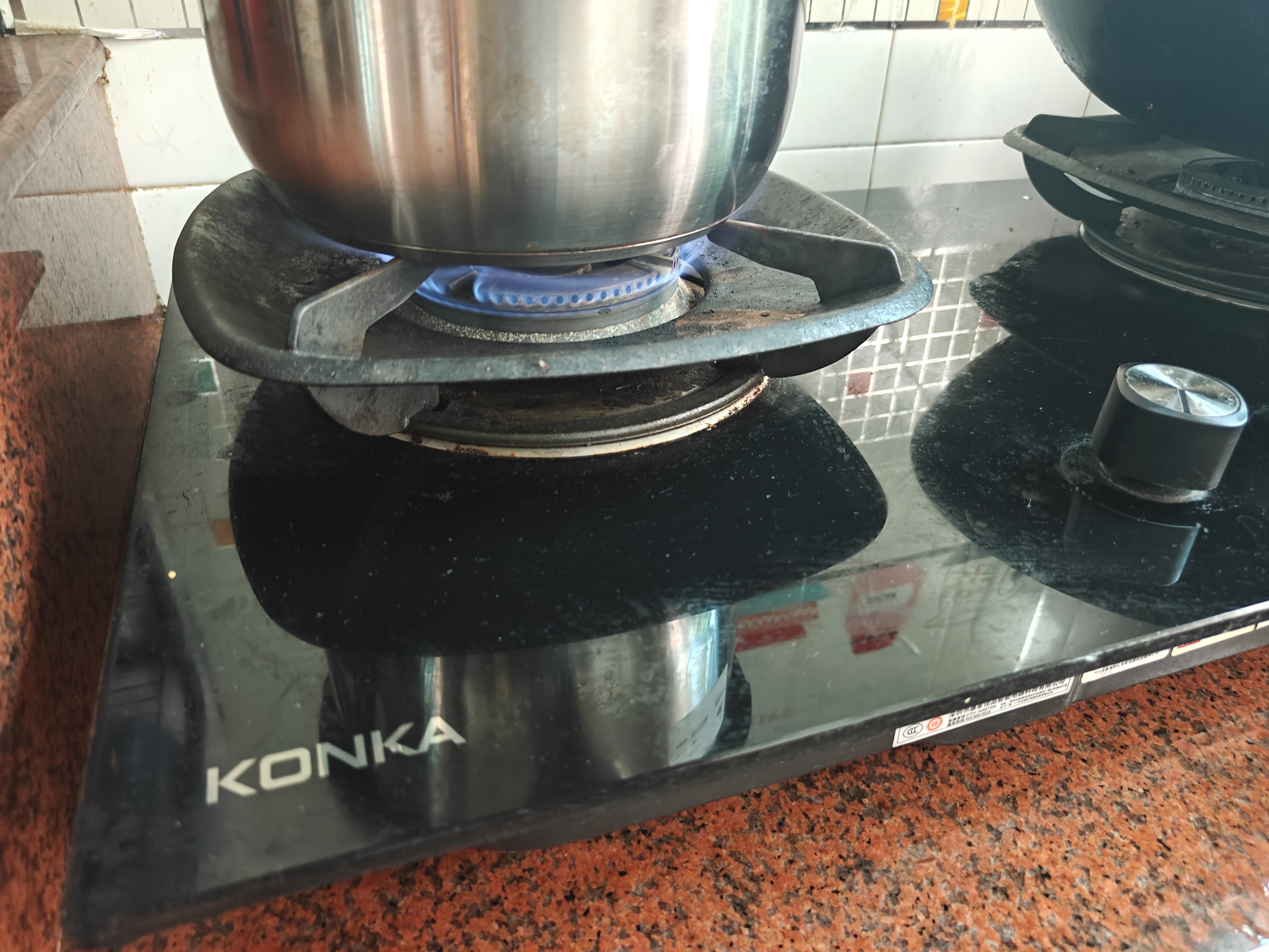康佳（KONKA）【70%聚能高热效+适配99%开孔需求】燃气灶双灶家用5.2kW大火煤气灶旗舰灶 JZT-KEG75（天然气） 实拍图