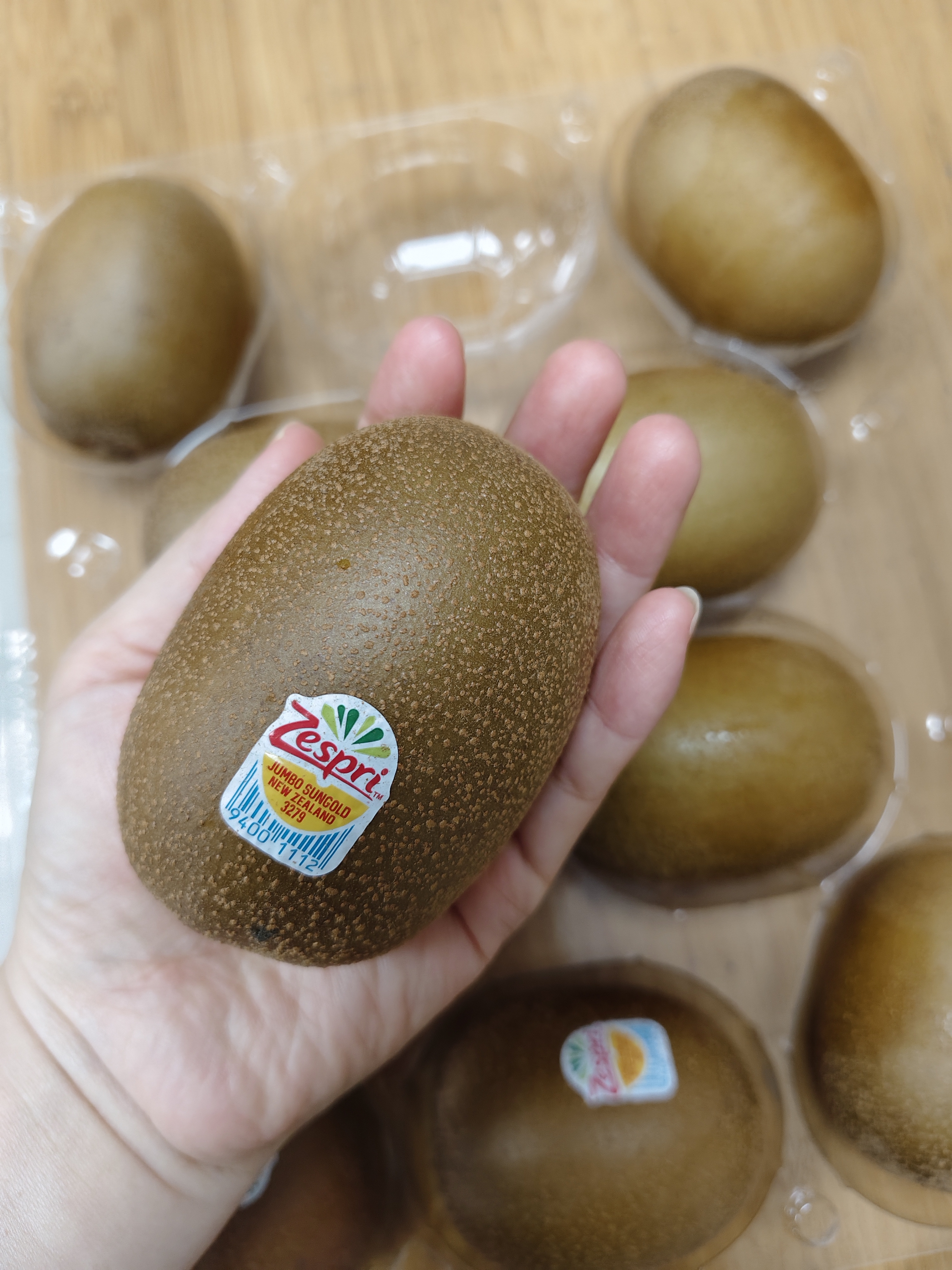 佳沛（zespri）新西兰金奇异果10粒巨大果146-175g猕猴桃水果礼盒 实拍图