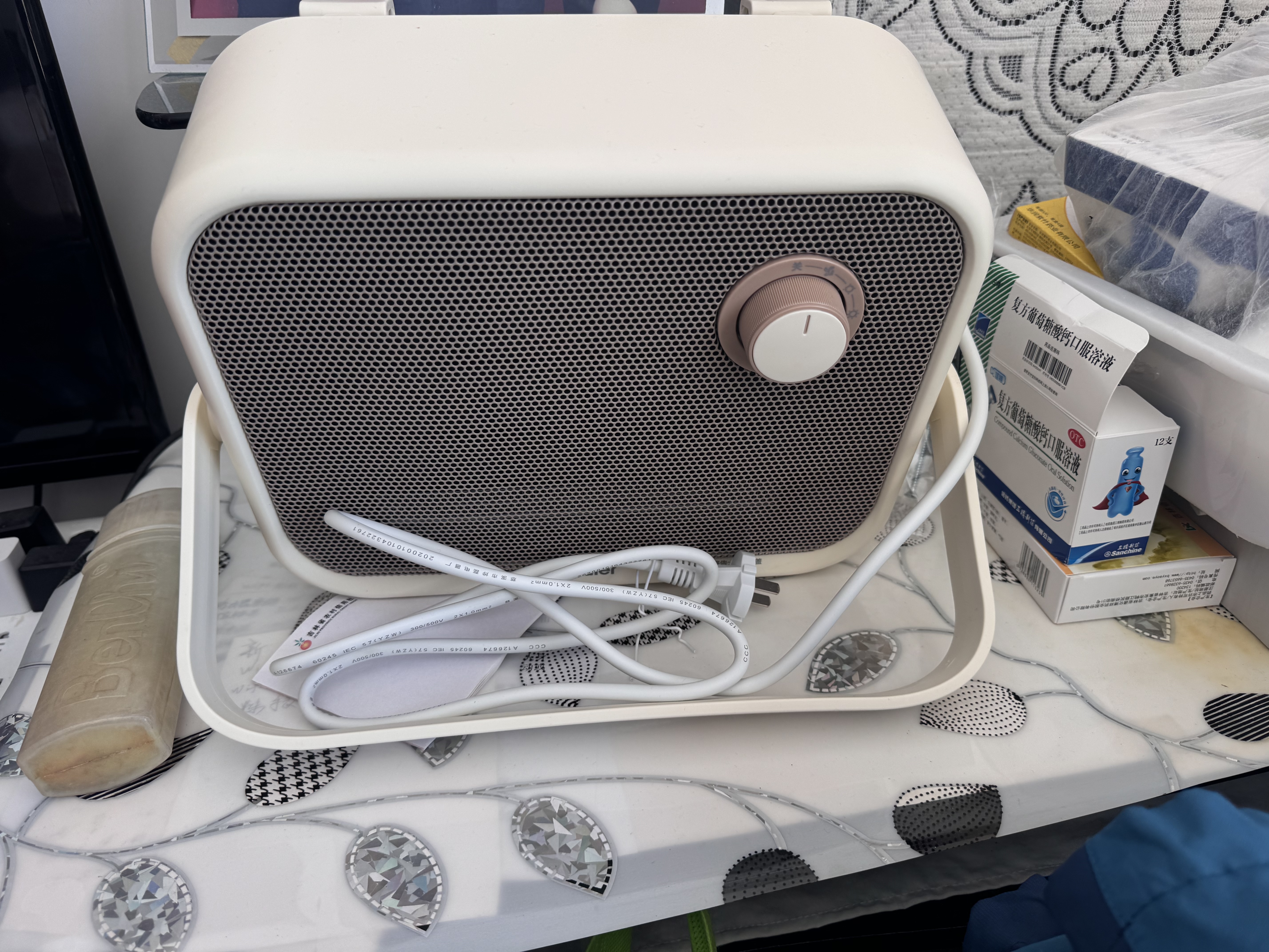 海尔（Haier）【小红花套系】【防水壁挂】浴室暖风机/取暖器家用/电暖器/加热风机/浴霸防水烘干/石墨烯电暖气 浴室壁挂机械款 HNF-2000A 实拍图