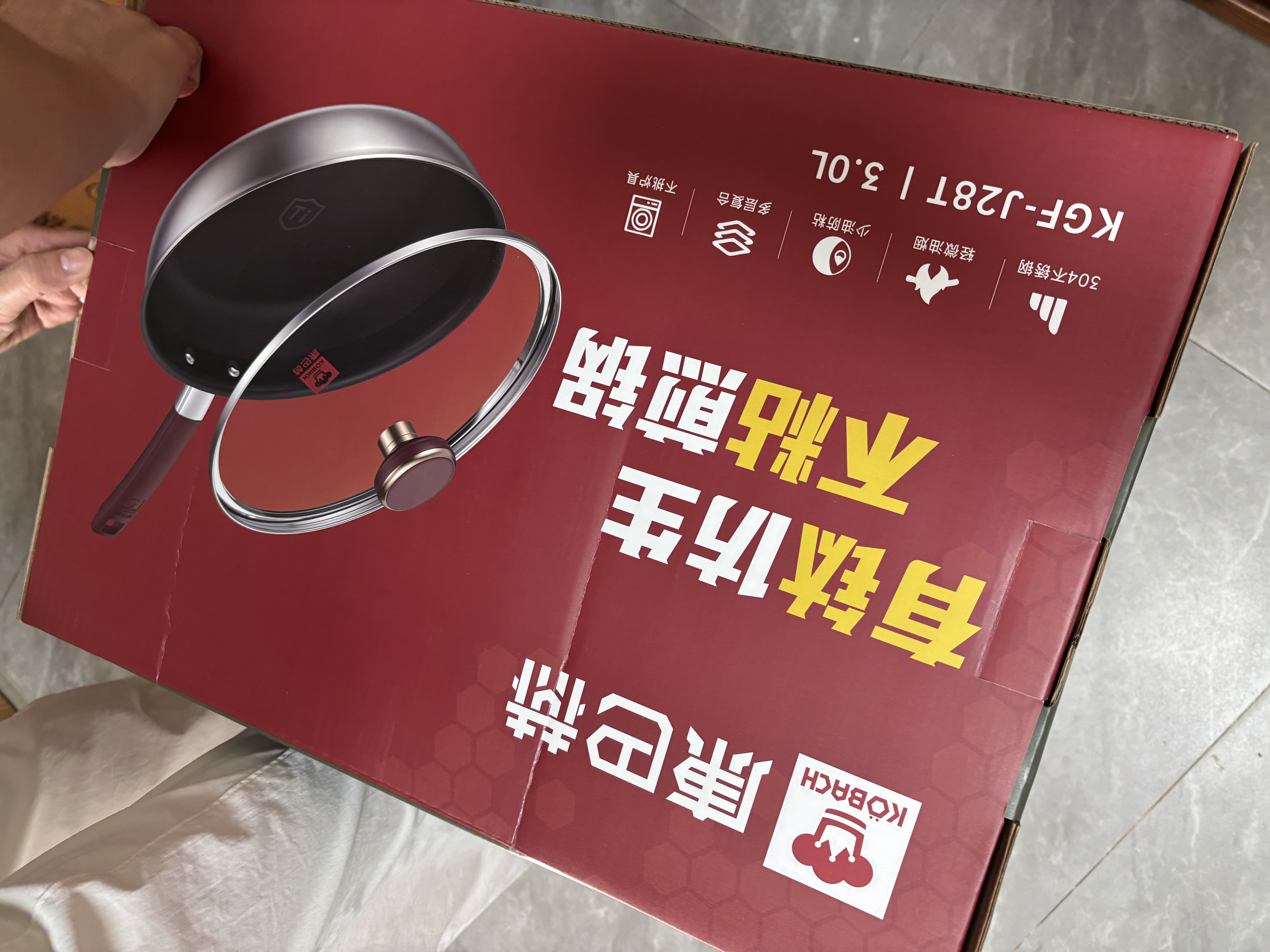 康巴赫有钛无氟涂层平底锅不粘锅煎锅不锈钢炒菜锅牛排煎炒锅燃气通用 有钛仿生不粘煎锅 28cm 【一级不粘｜8倍耐磨】 实拍图