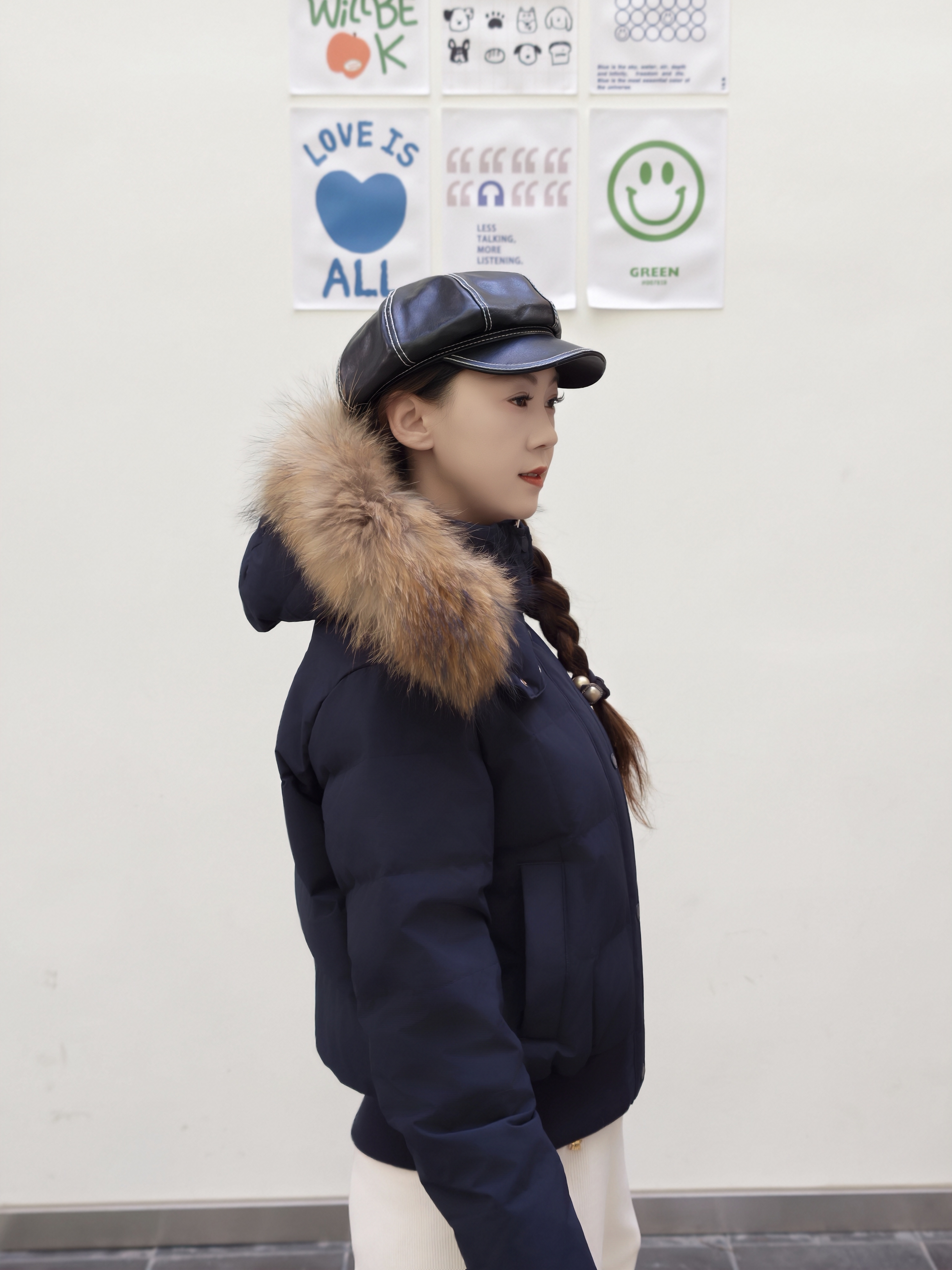 波司登【谷爱凌同款】26年冬休闲女款毛领脱卸帽短款羽绒服B260245362 实拍图