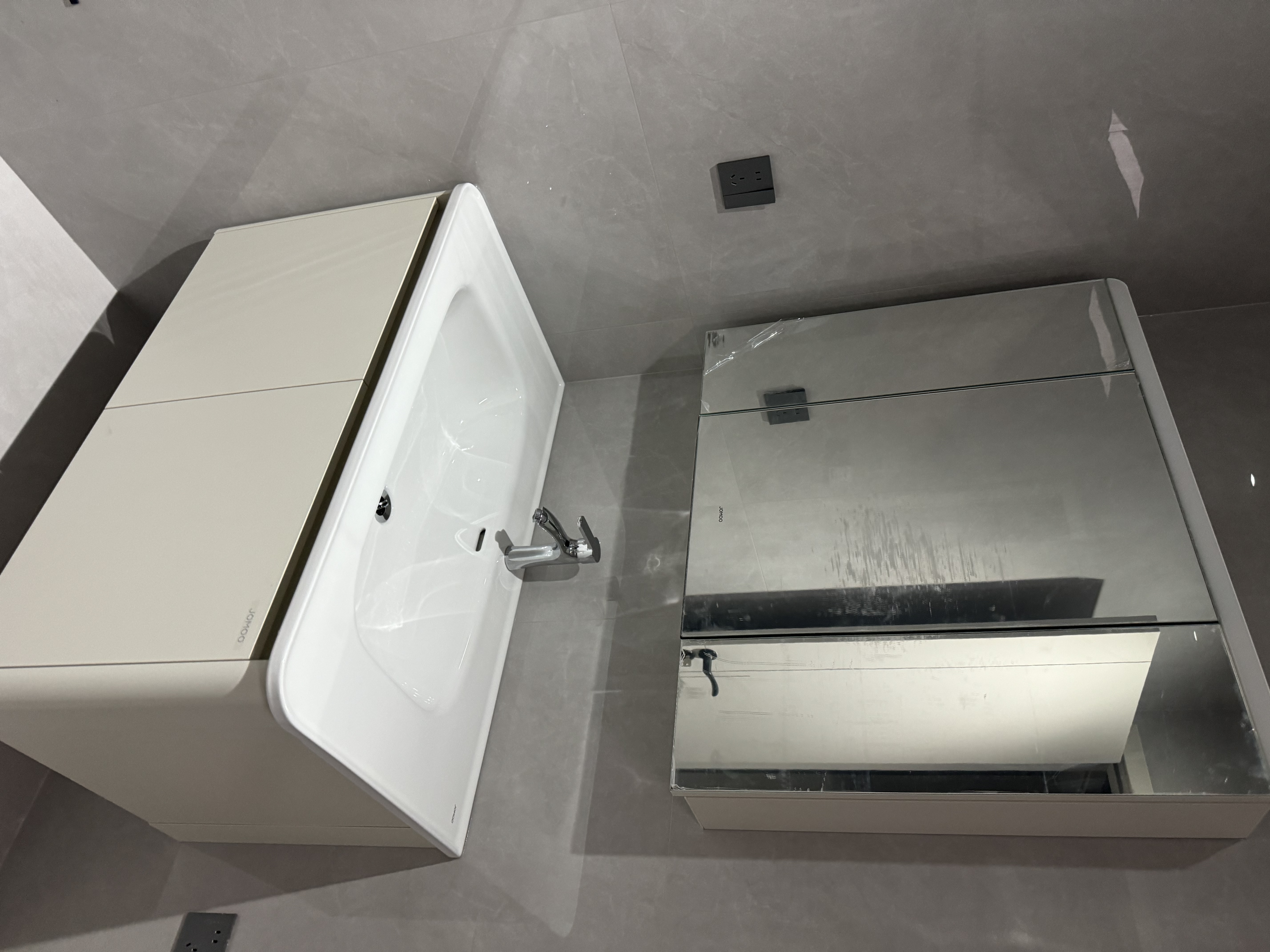 九牧（JOMOO）铝合金智能浴室柜陶瓷一体盆洗脸盆柜100cm  A2736-76AT-Z3 实拍图