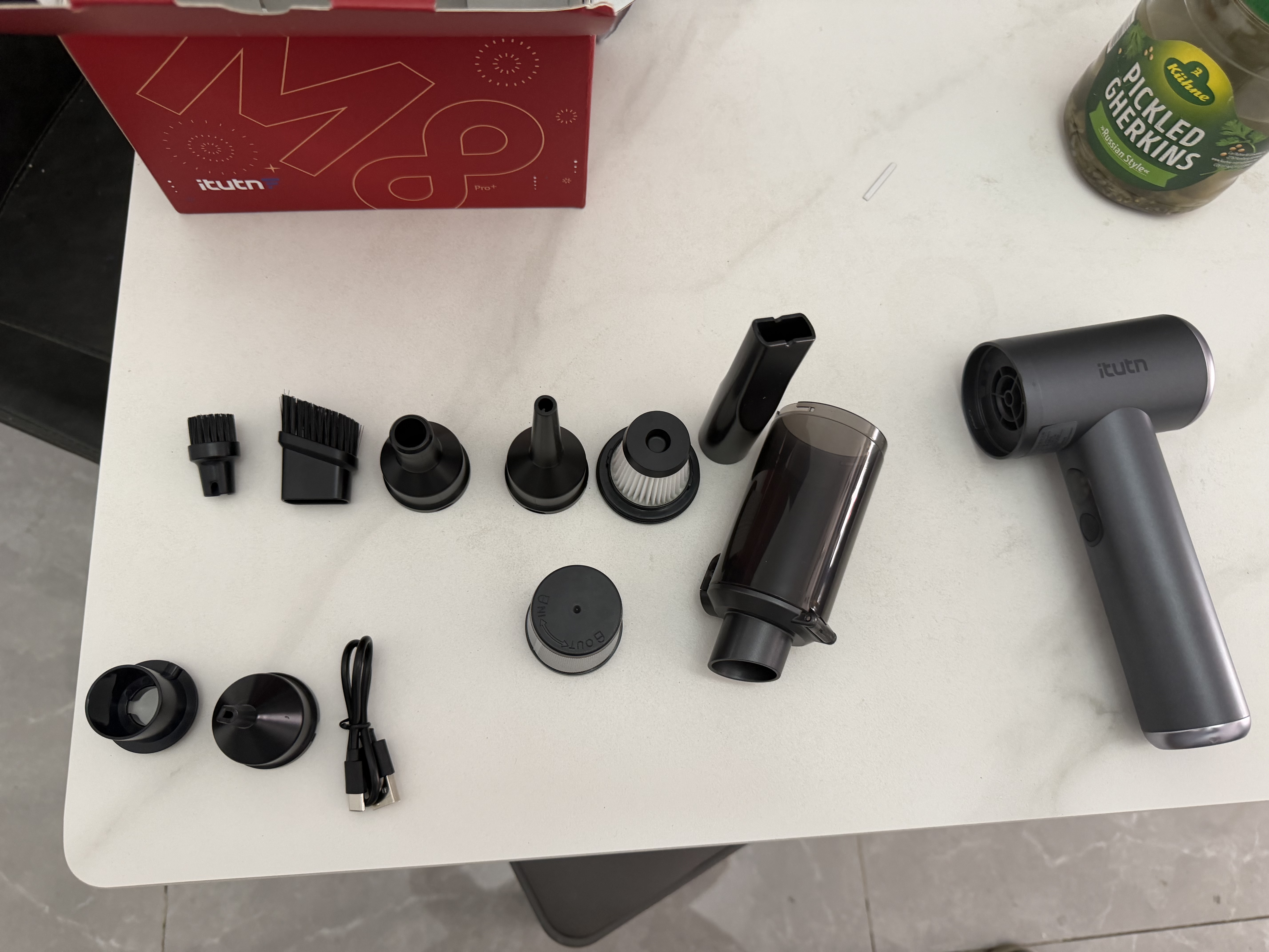 爱图腾M8Pro+二代车载吸尘器小型手持吸尘器车用无线强力吹吸两用一体大功率汽车内桌面随手吸家用理想i9 实拍图