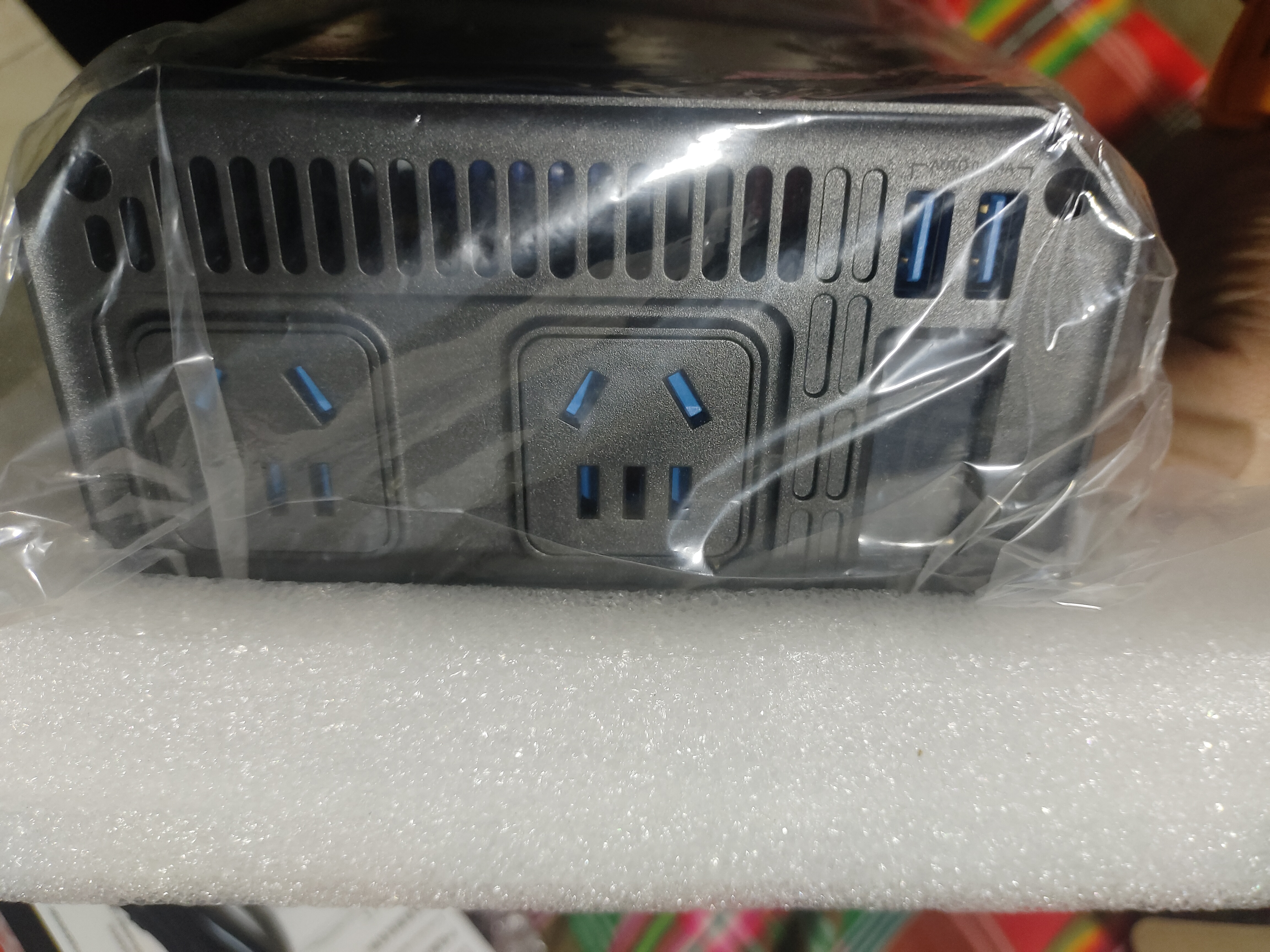 百事泰（BESTEK）逆变器大功率车载逆变转换器12V转220V实标1000W 户外电源设备 实拍图