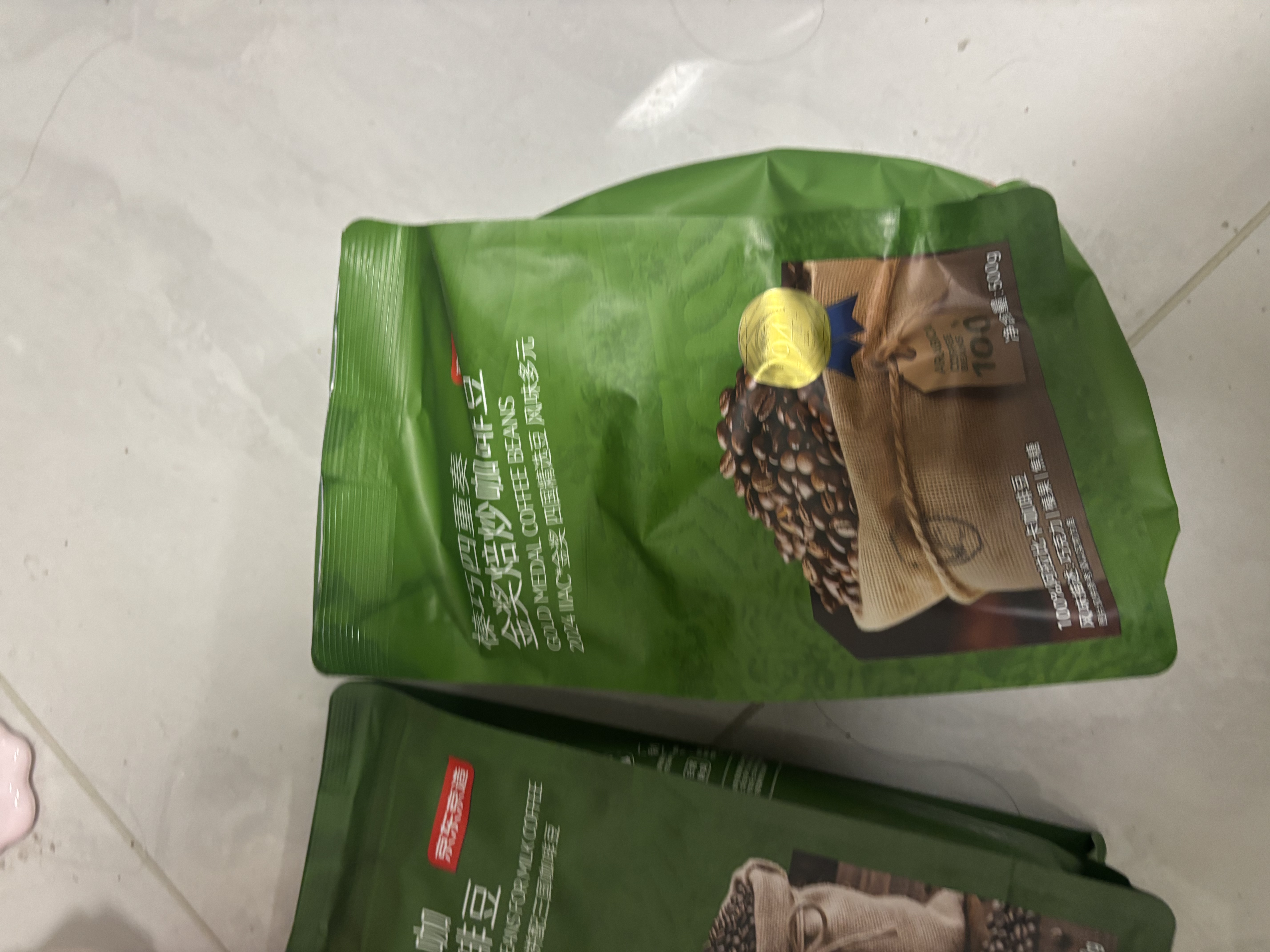 京东京造冠军专研咖啡豆500g 中深烘美式黑咖啡粉 阿拉比卡 拿铁专用 实拍图