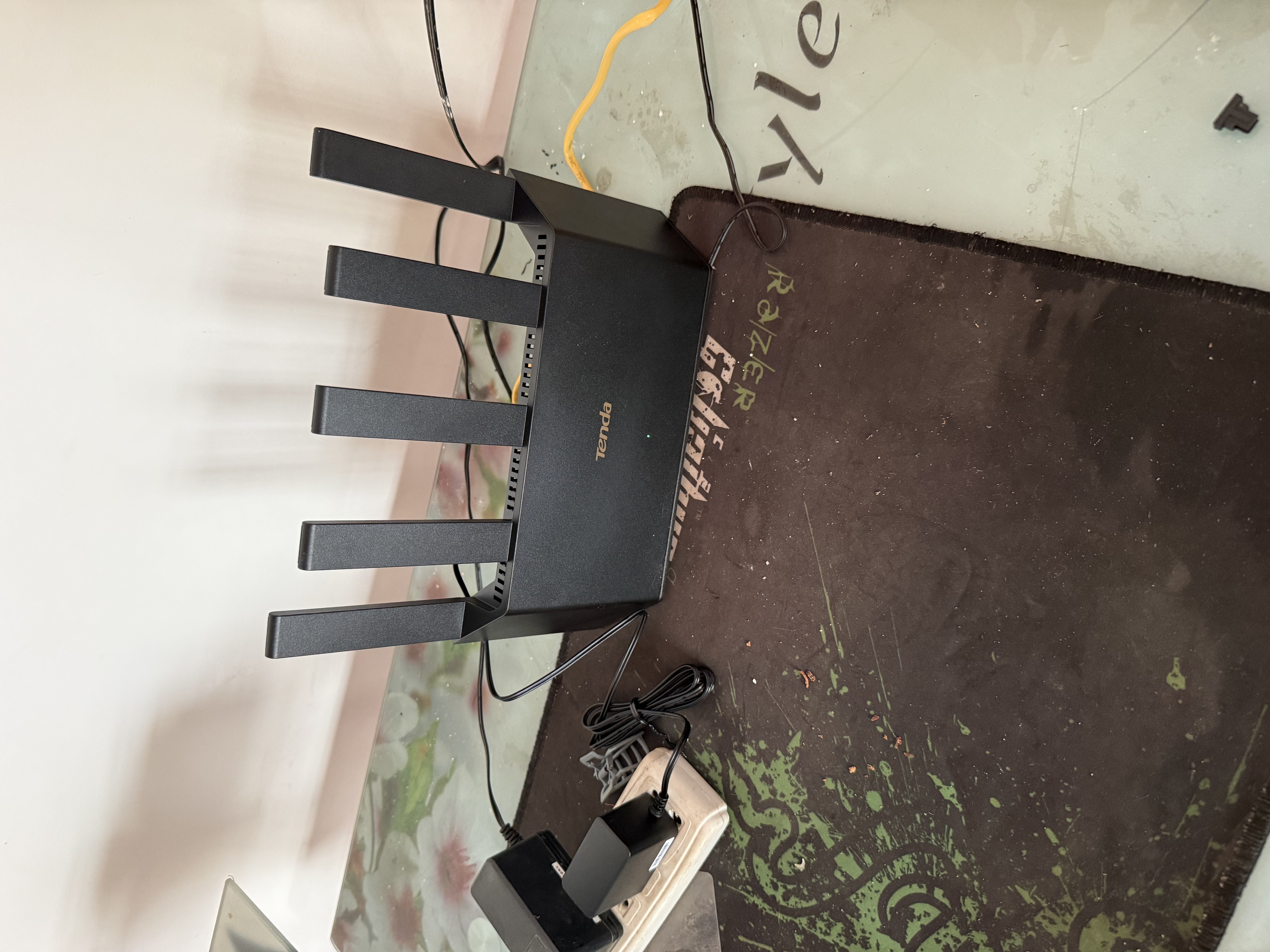 Tenda腾达路由器WiFi7【云霄BE5100】千兆穿墙王信号放大器增强无线超强2.5g网口家用电竞立式BE6L Pro 实拍图