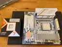 ROG STRIX B850-G GAMING WIFI S小吹雪主板+AMD 锐龙7 9800X3D CPU  主板+CPU套装 实拍图