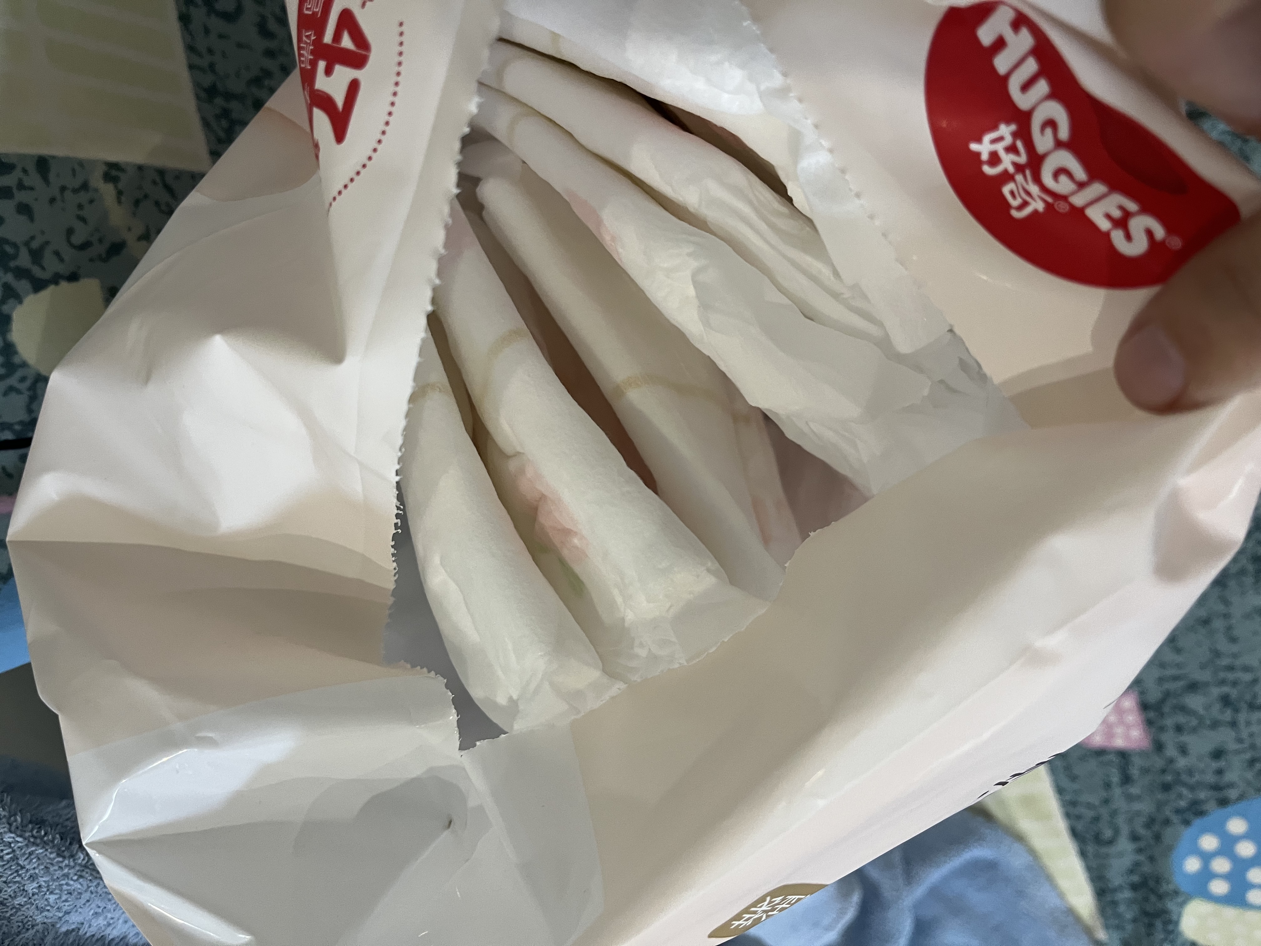 好奇（Huggies）铂金装小桃裤成长裤XL96片(12-17kg)加大号尿不湿【散热口碑王】 实拍图
