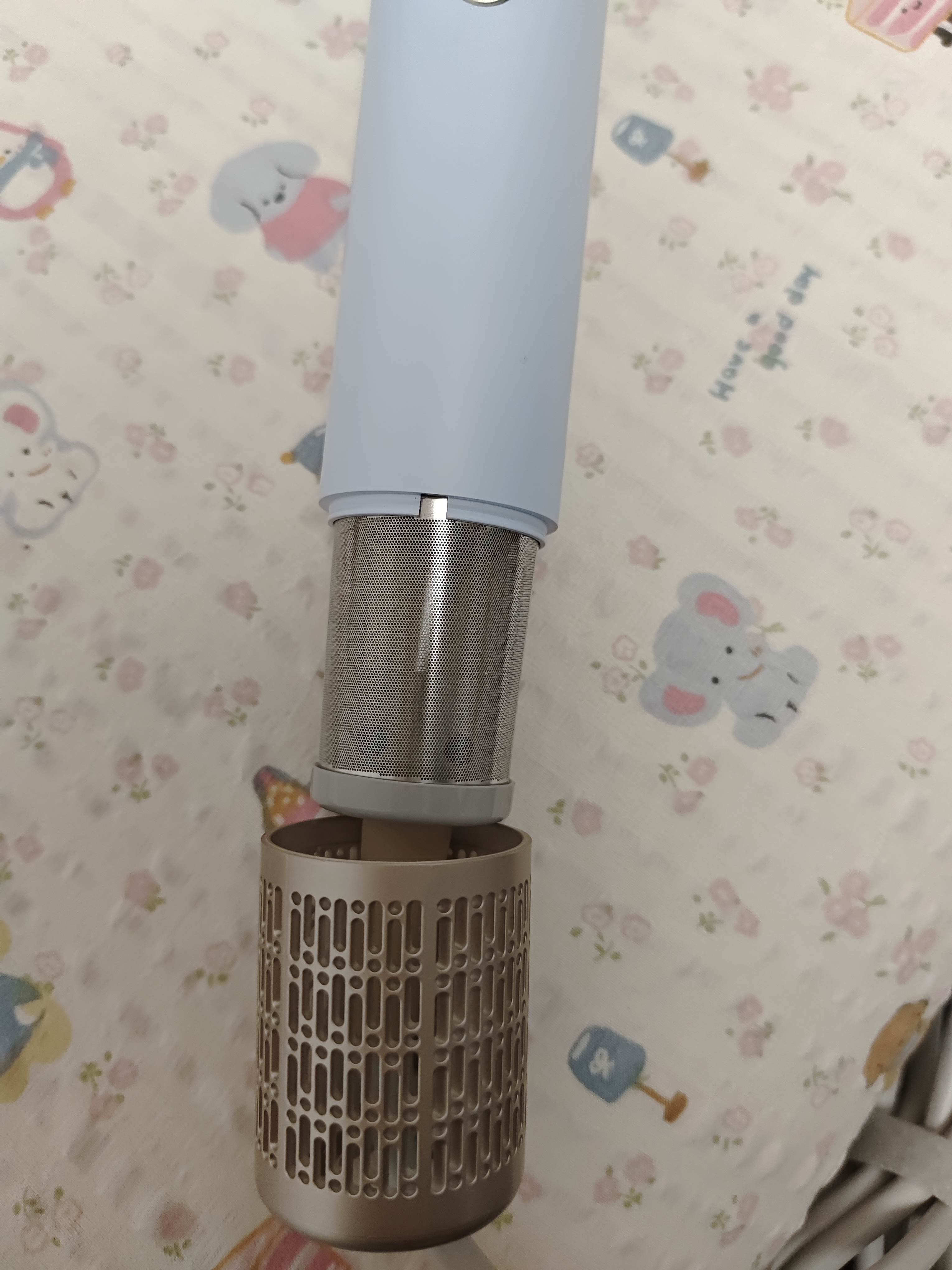美的（Midea）【晒单返30】高速吹风机新品 66亿等离子护发电吹风家用速干大功率负离子精油润养FG301生日礼物 实拍图