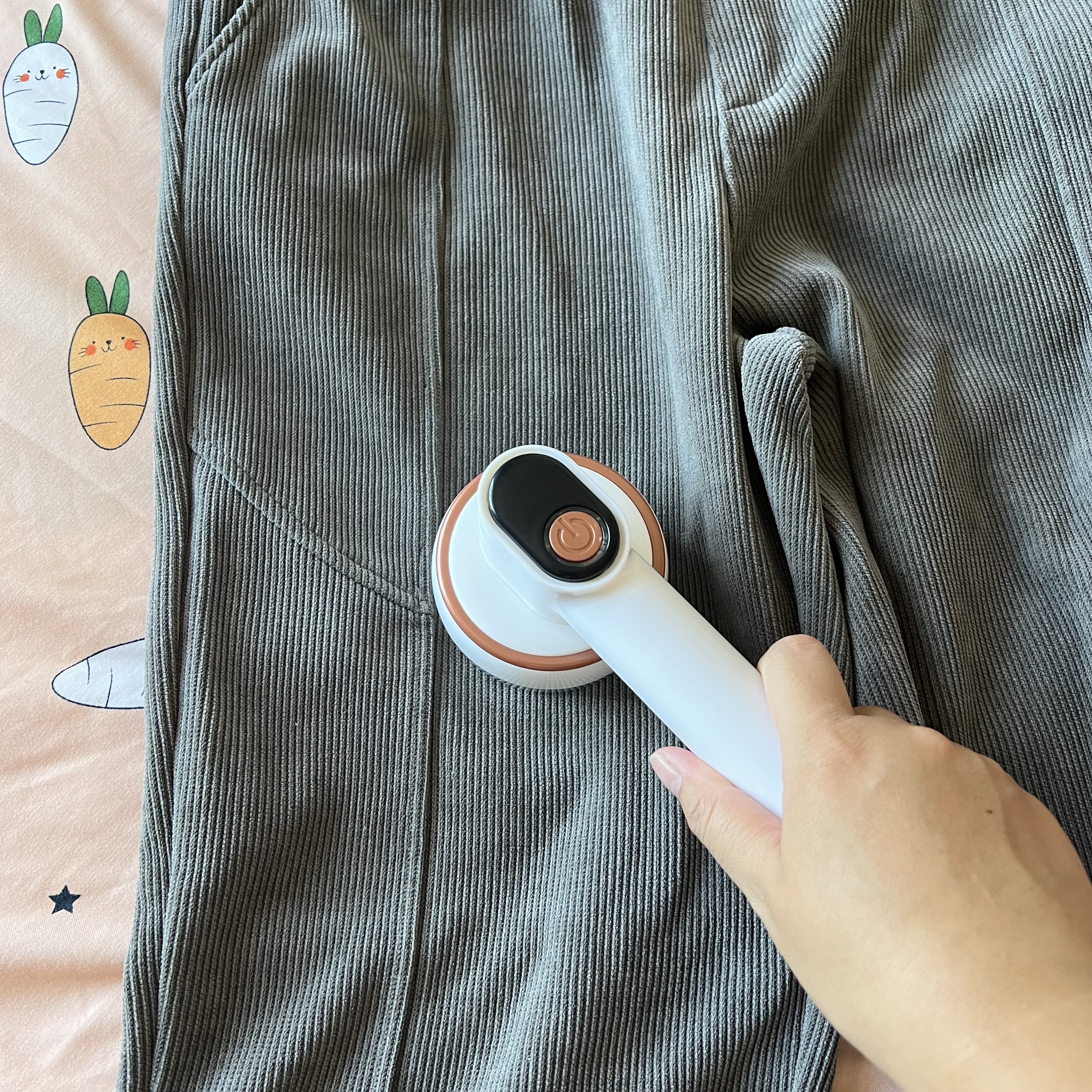 光多拉毛球修剪器衣服去毛球器大衣除吸刮剃毛球器数显充电款粘毛器白色 实拍图