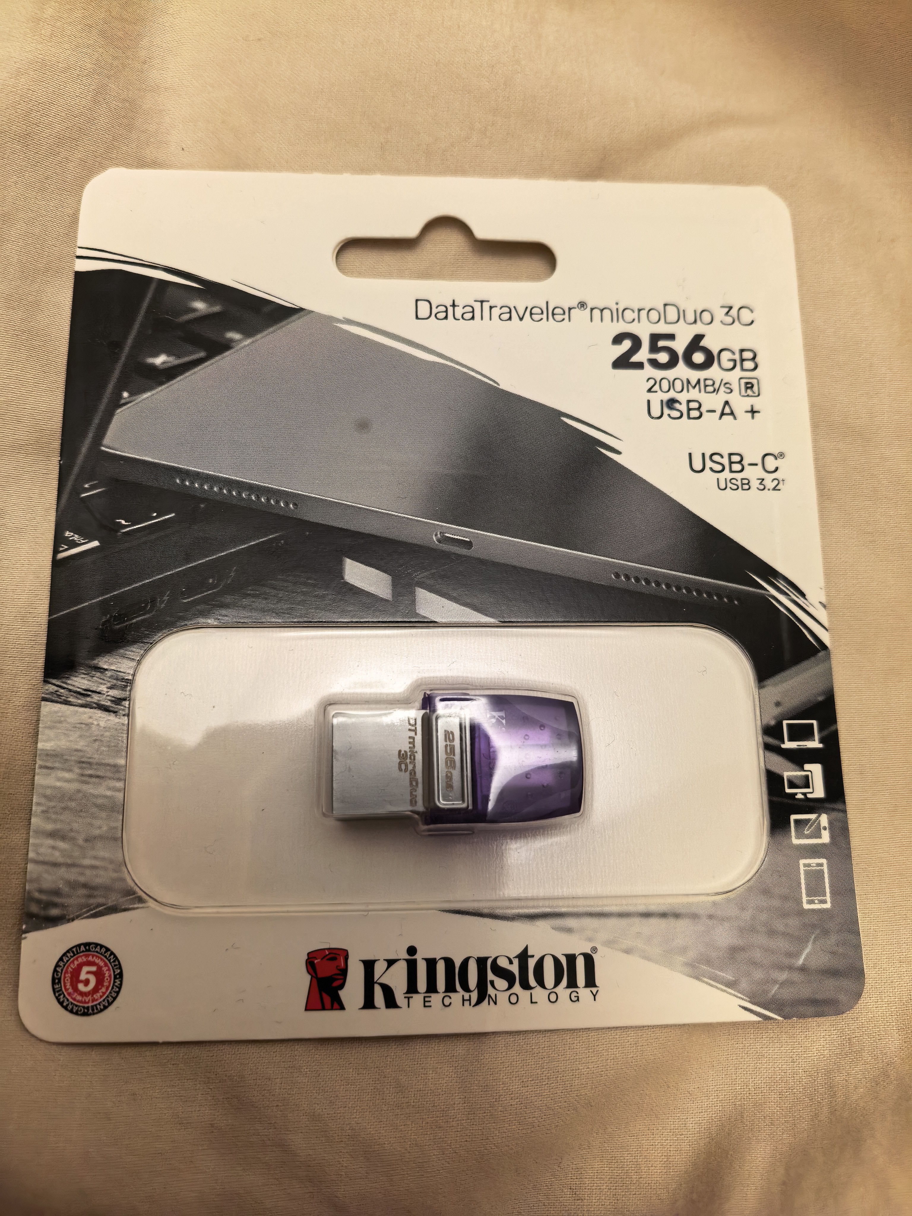 金士顿（Kingston）256GB Type-C USB3.2 Gen1 大容量手机电脑U盘 DTDUO3CG3 双接口 读速200MB/s 适用安卓苹果优盘 实拍图