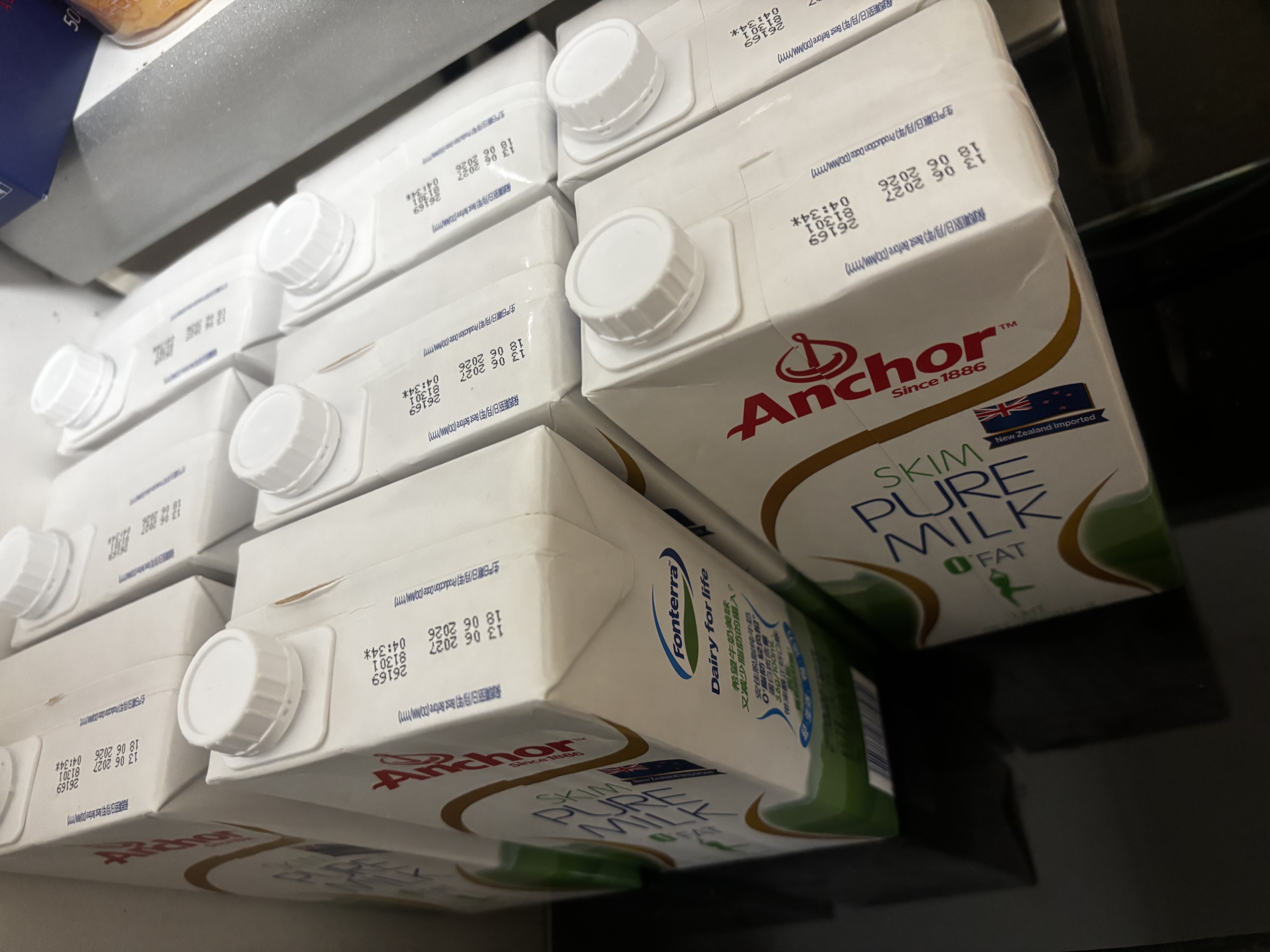 安佳（Anchor）脱脂牛奶 3.6g蛋白质牛奶 新西兰原装进口草饲1L*12盒 实拍图