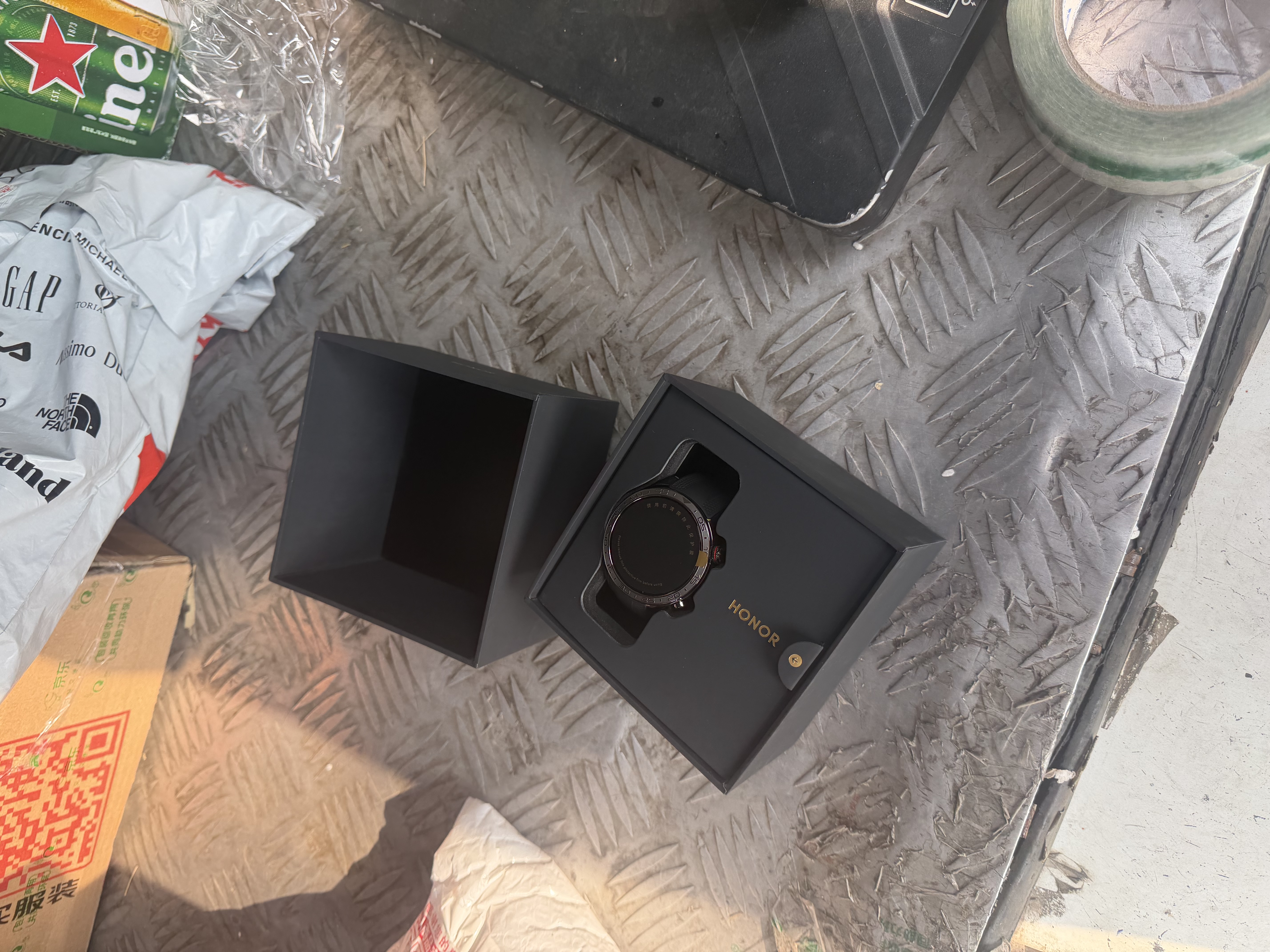 荣耀手表5Pro无感血压监测 心脏健康守护 专业跑步 超长续航 智能手表 送老公 国家补贴 蓝牙版黑色 实拍图