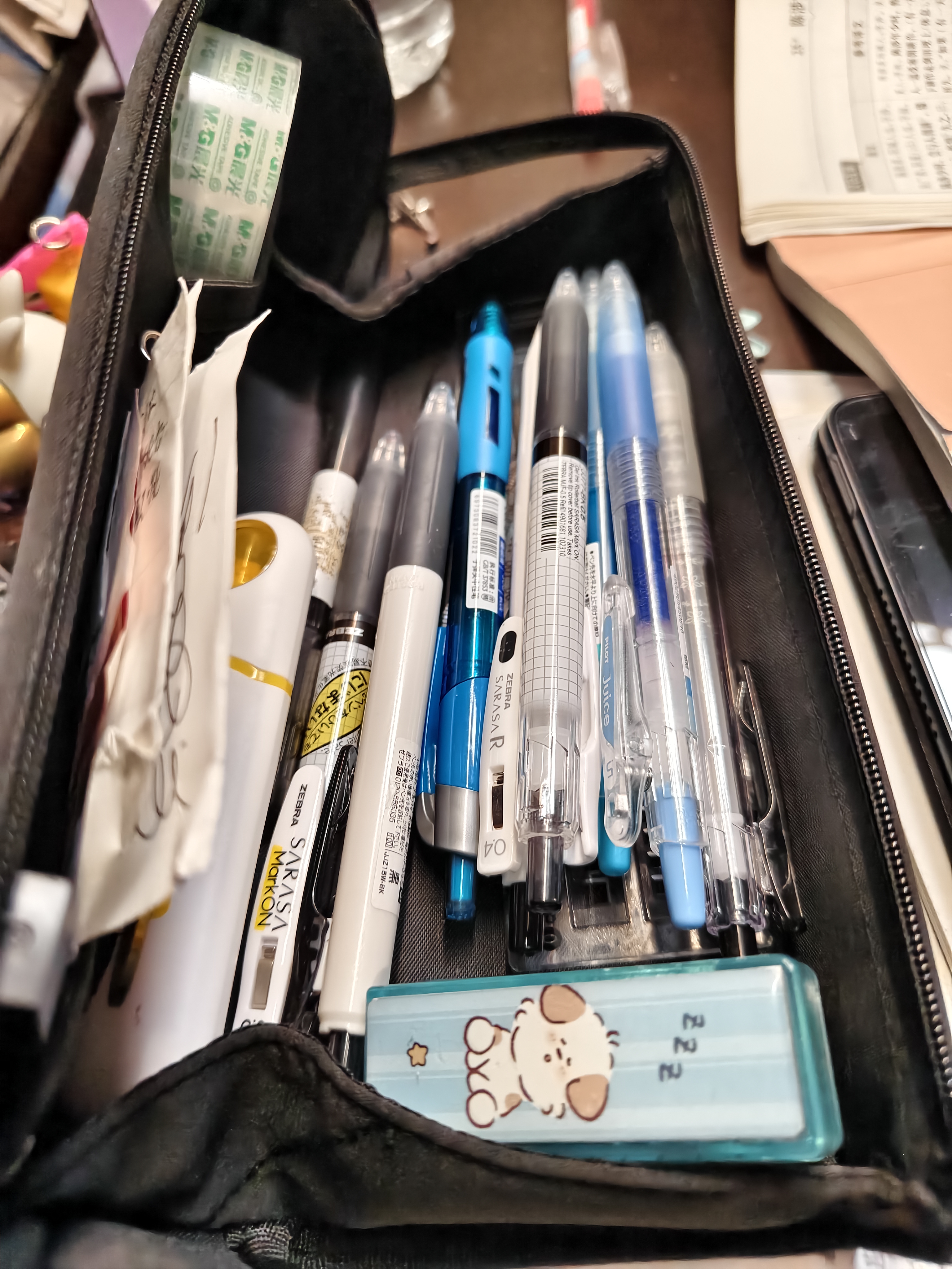 国誉笔袋Campus大容量横开笔盒学生多功能高颜值简约铅笔盒便携收纳袋 黑色 1个 WSG-PC322D 实拍图