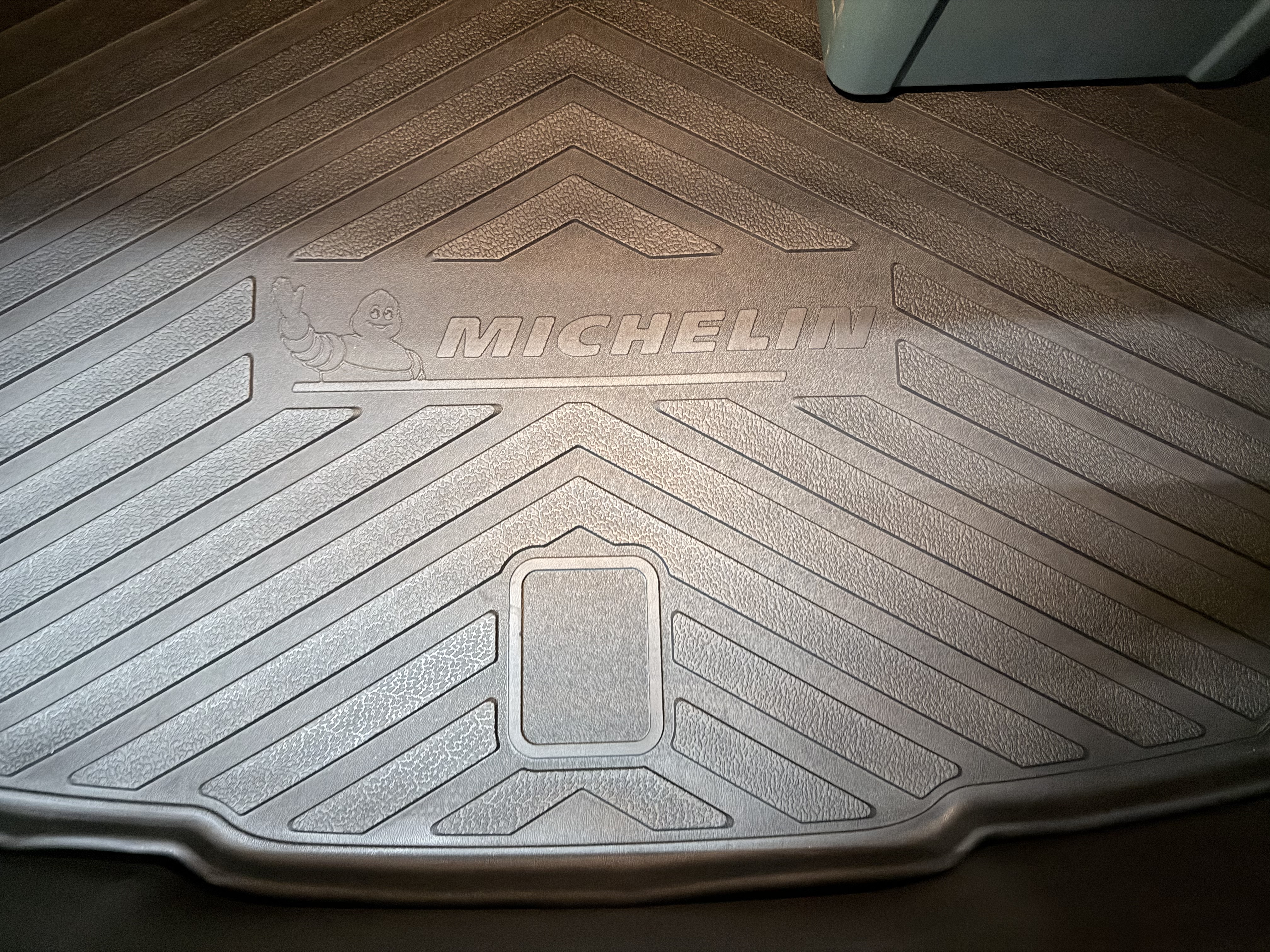 米其林（MICHELIN）迈腾B8后备箱垫TPE汽车尾箱垫尾垫适用于大众车系17-26款迈腾(B8) 实拍图