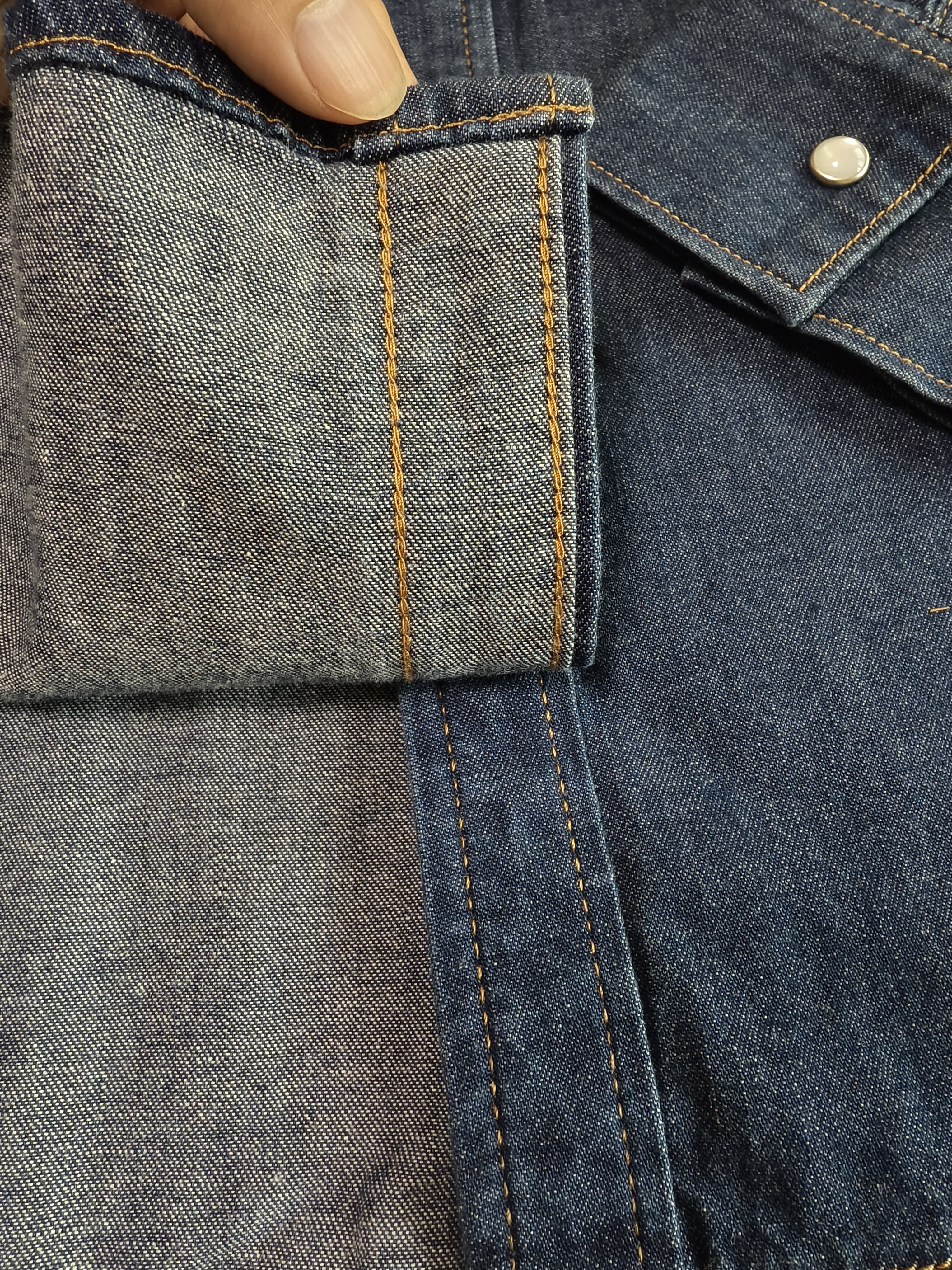 Levi's李维斯女士美式复古简约通勤经典翻领宽松蓝色牛仔衬衫 深蓝色第二批 M 实拍图