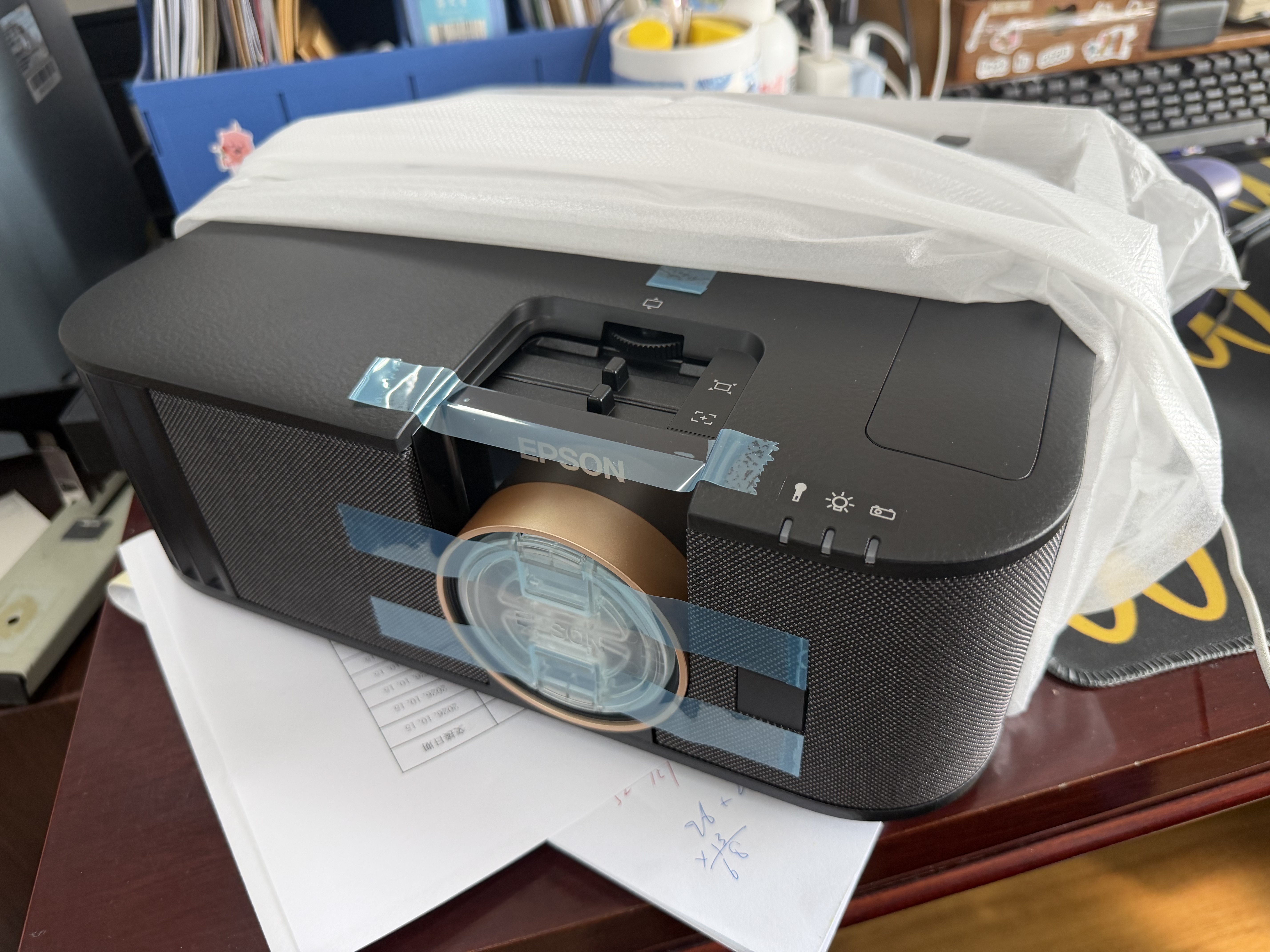 爱普生（EPSON）CH TW6280T家用投影仪 4K专业家庭影院智能投影仪[±60%镜头位移 1.62倍光学变焦] 实拍图