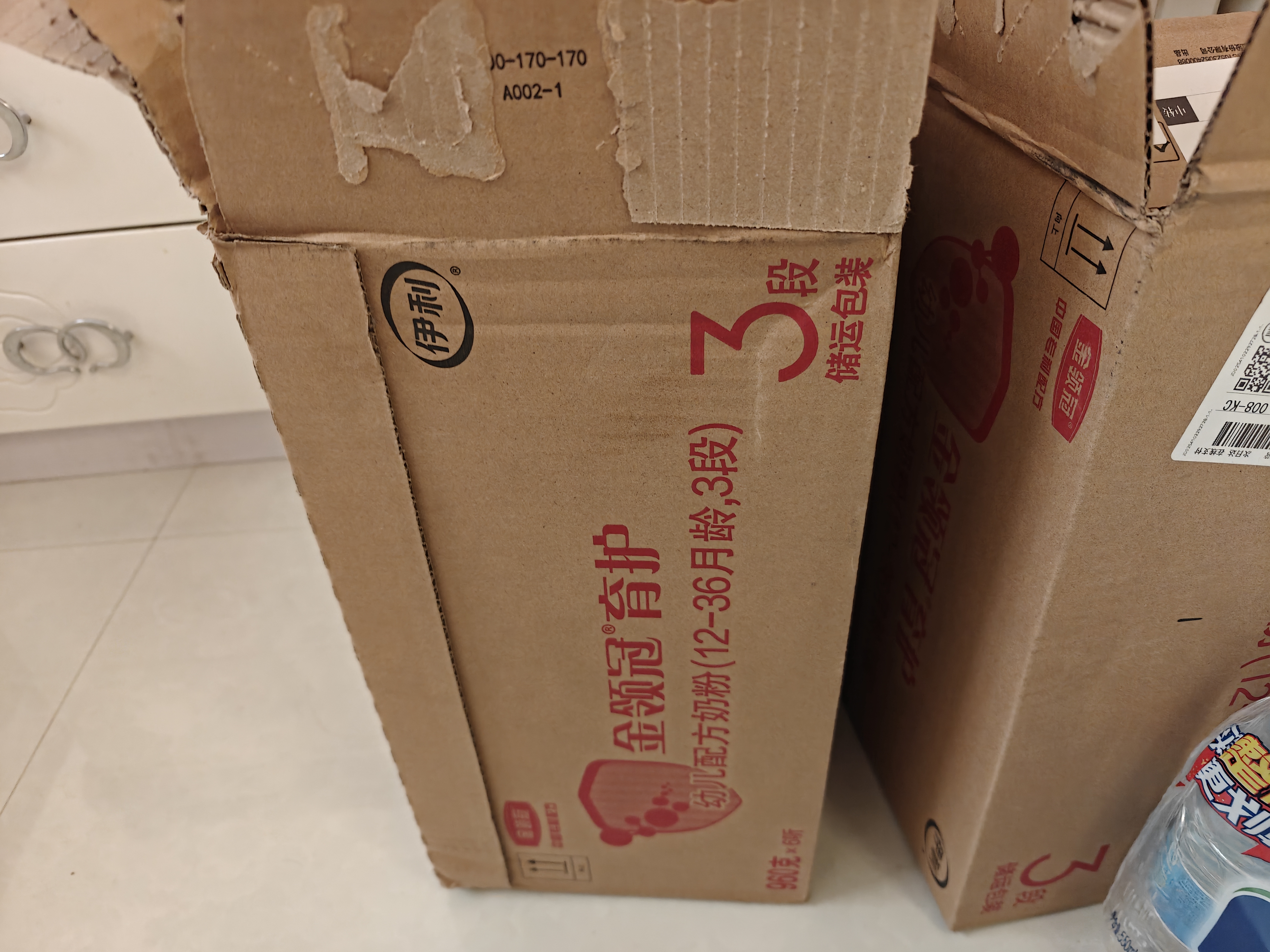 伊利金领冠育护幼儿配方奶粉3段12-36个月960g*6罐【5倍DHA好脑力】 实拍图