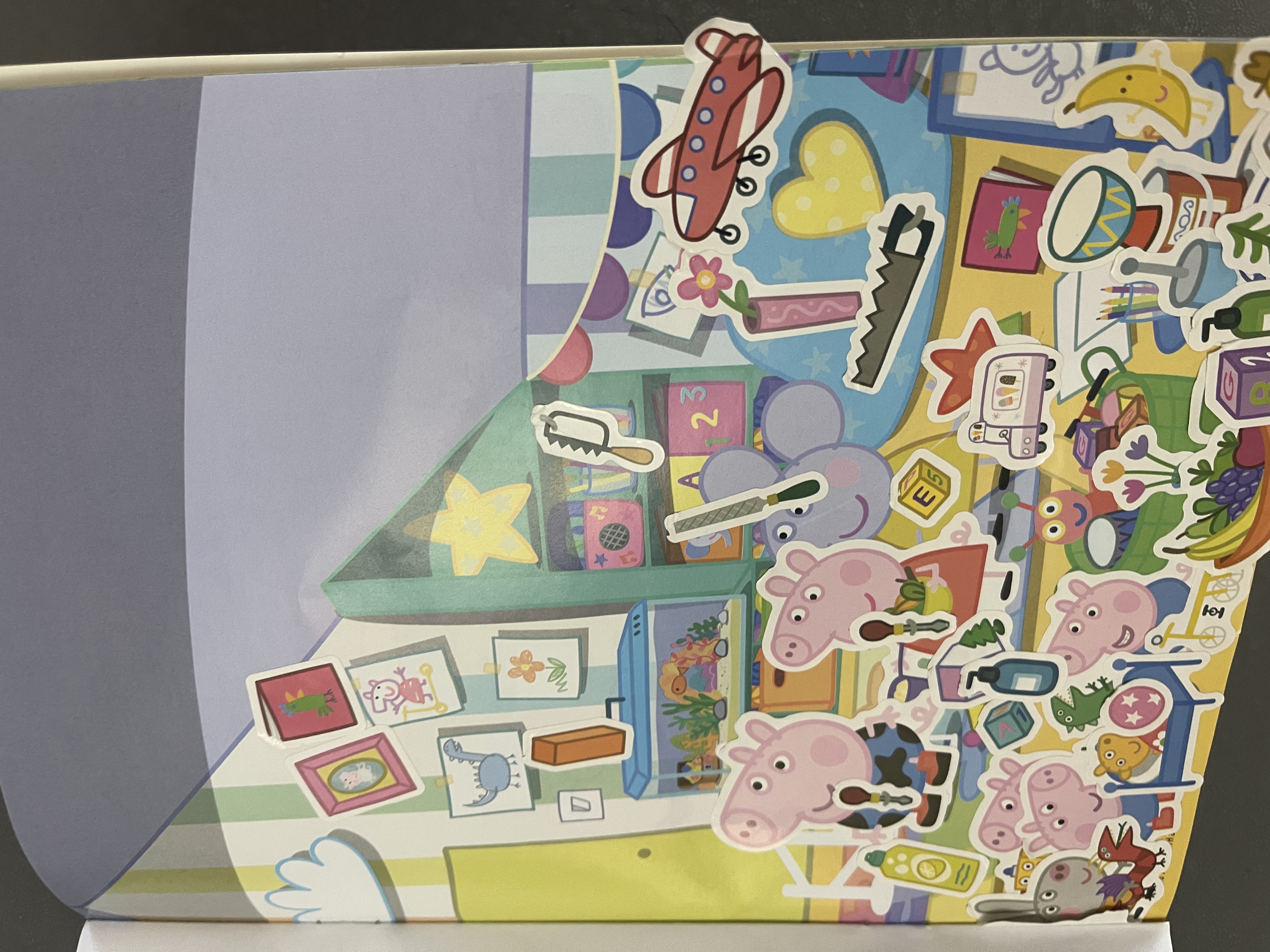 亿基美小猪佩奇专注力贴纸书3-6岁儿童幼儿宝宝益智粘贴画玩具生日礼物 实拍图