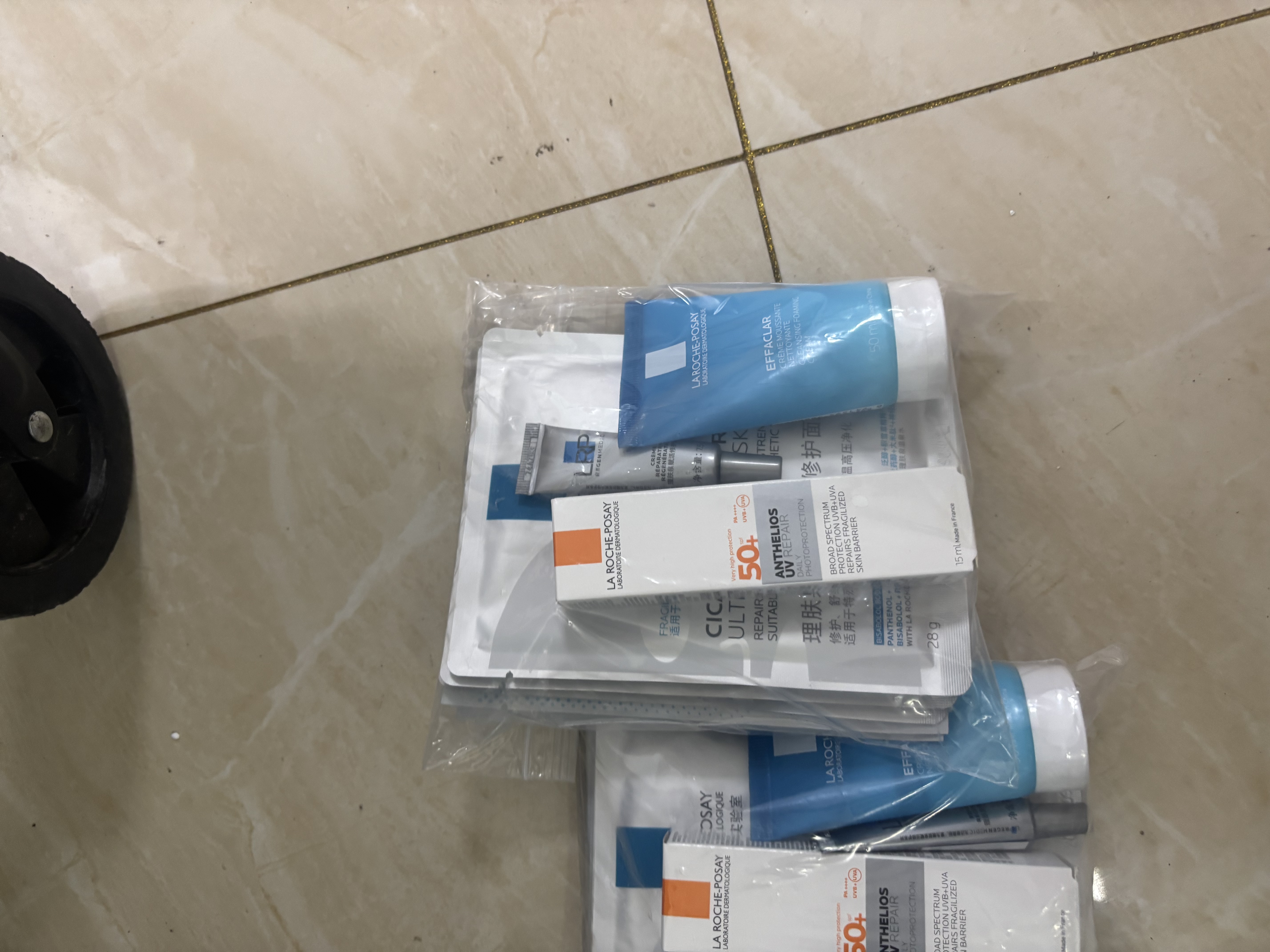 理肤泉【孙颖莎推荐】B5面膜PRO+15片套装修护补水保湿紧致舒缓男士女士 实拍图
