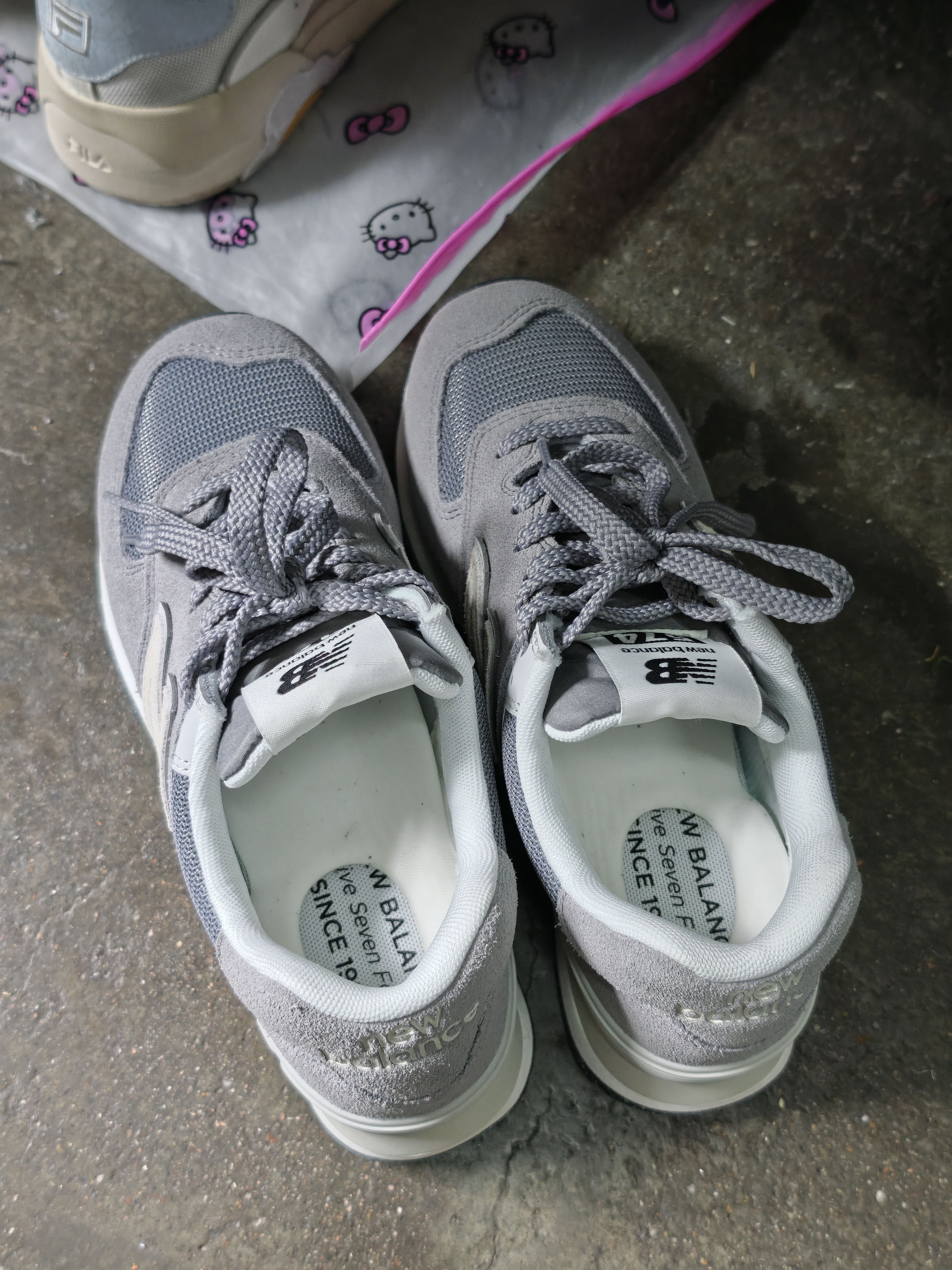 NEW BALANCE男女同款情侣秋季复古灰色户外运动休闲鞋574系列U574UL2 38 实拍图