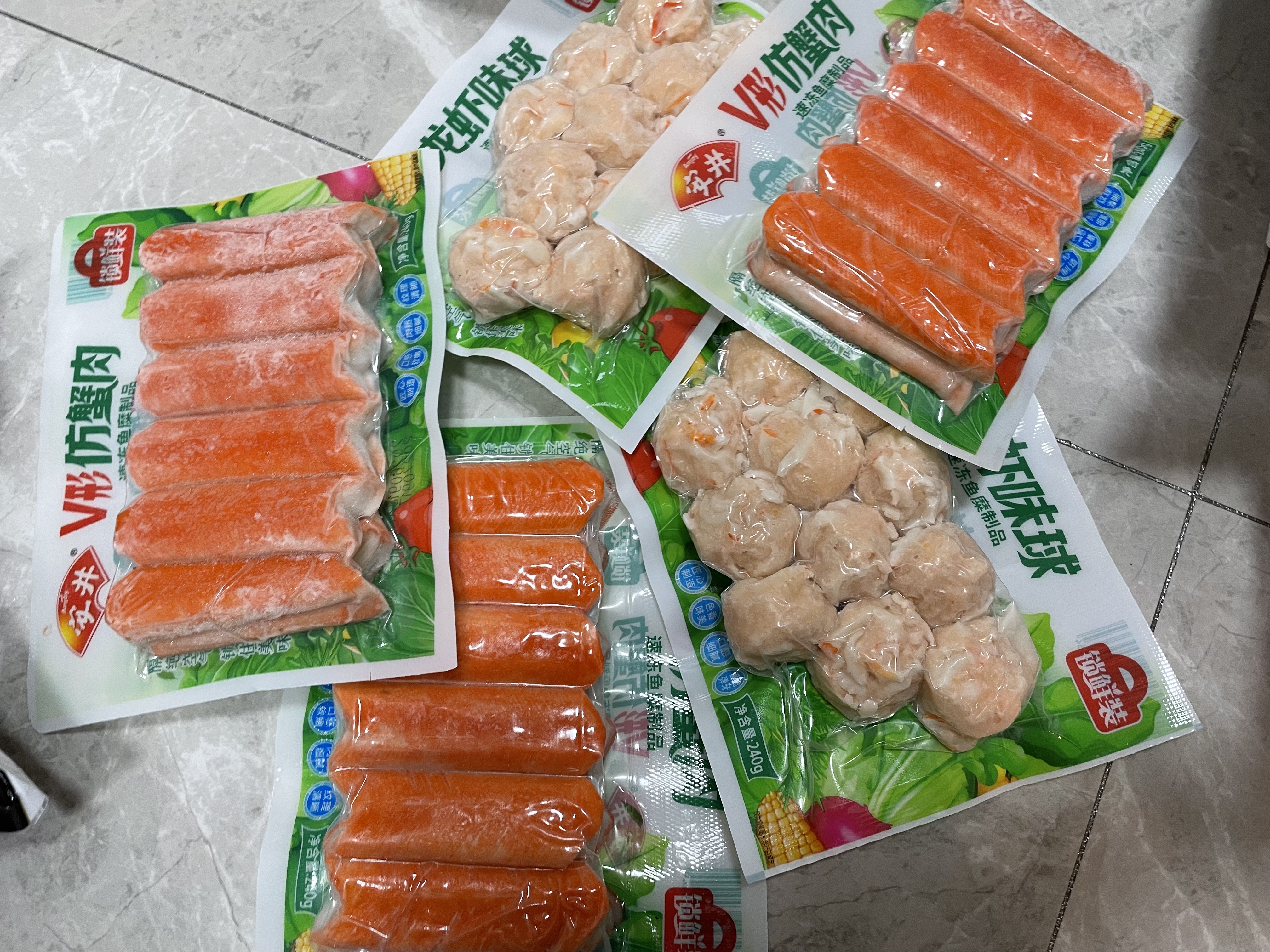 安井V形仿蟹肉 240g/包 鱼糜含量≥50% 蟹味棒火锅麻辣烫关东煮食材 实拍图