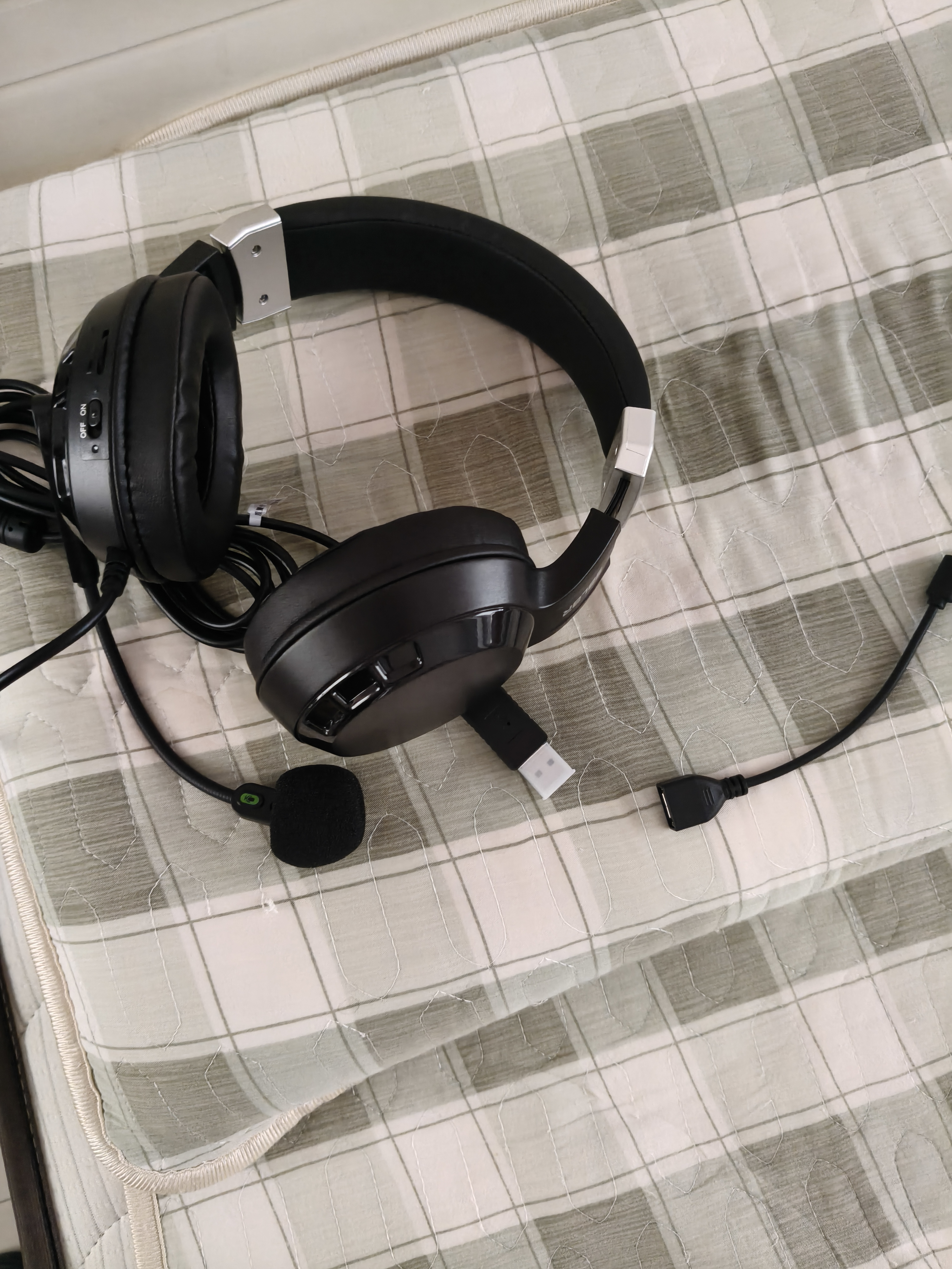 声籁E28 耳机头戴式学校中考高考英语听说考试人机对话专用录音跟读口语学习耳麦带麦克风话筒USB接口 实拍图