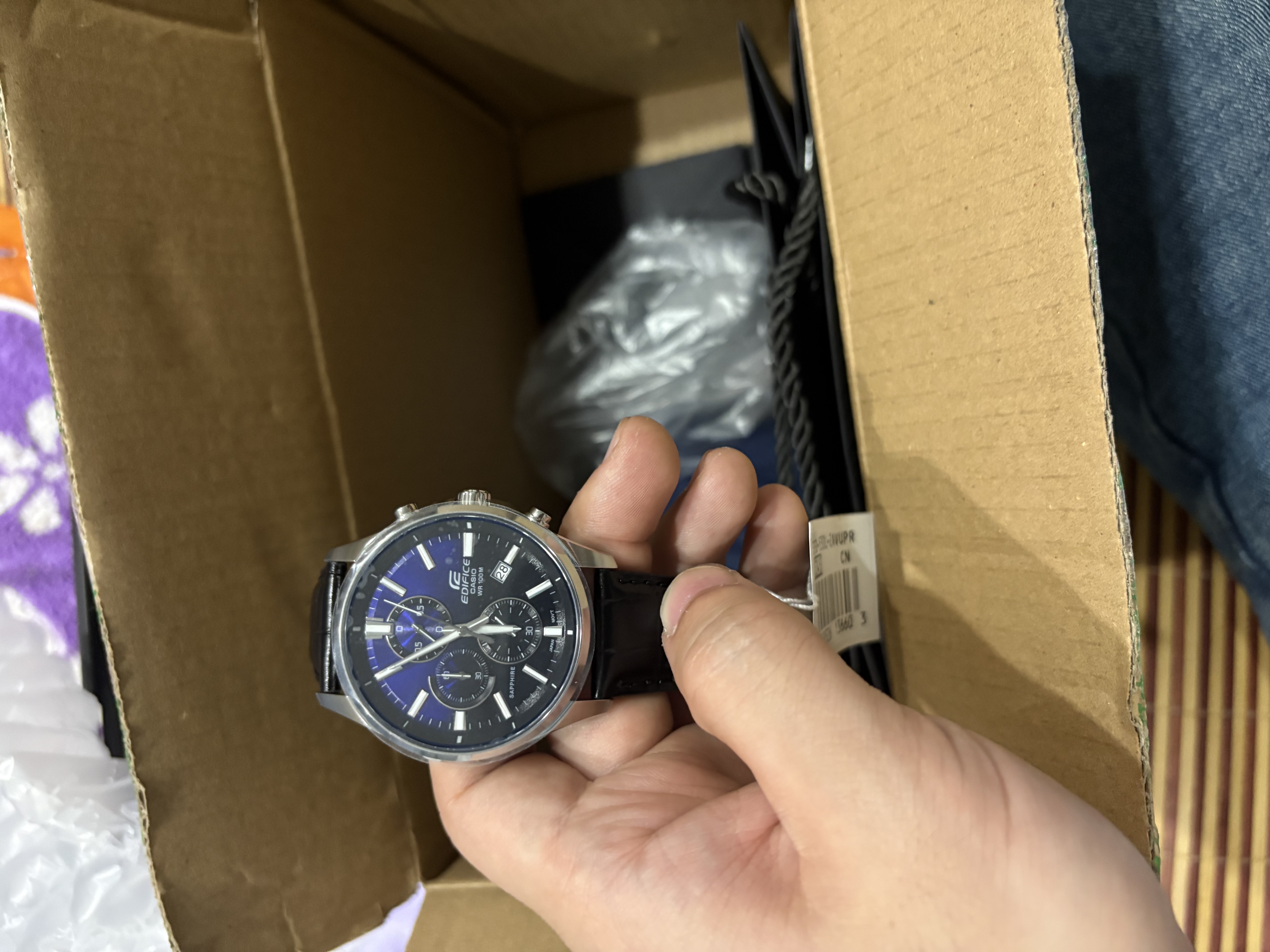 卡西欧（CASIO）商务休闲日韩手表男士太阳能闹钟防水钢带皮带石英腕表送男友礼物 EFB-530L-2A渐变表盘+秒表防水 实拍图