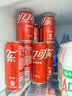 可口可乐（Coca-Cola）经典口味 汽水饮料 碳酸饮料 330ml*24摩登/主题罐 随机发货 实拍图