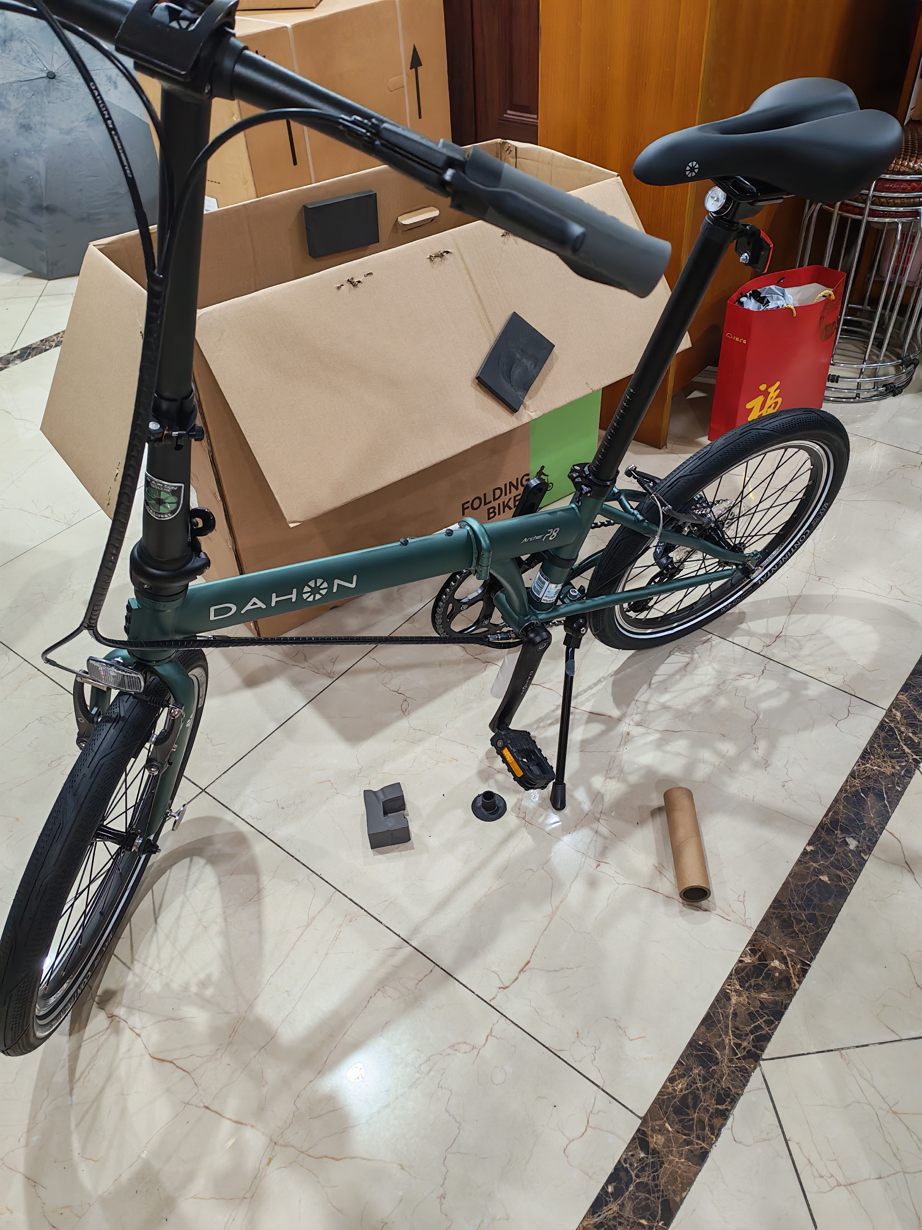 大行（DAHON）P8折叠自行车20英寸8级变速单车KBC083  消光灰绿【JD定制】 实拍图