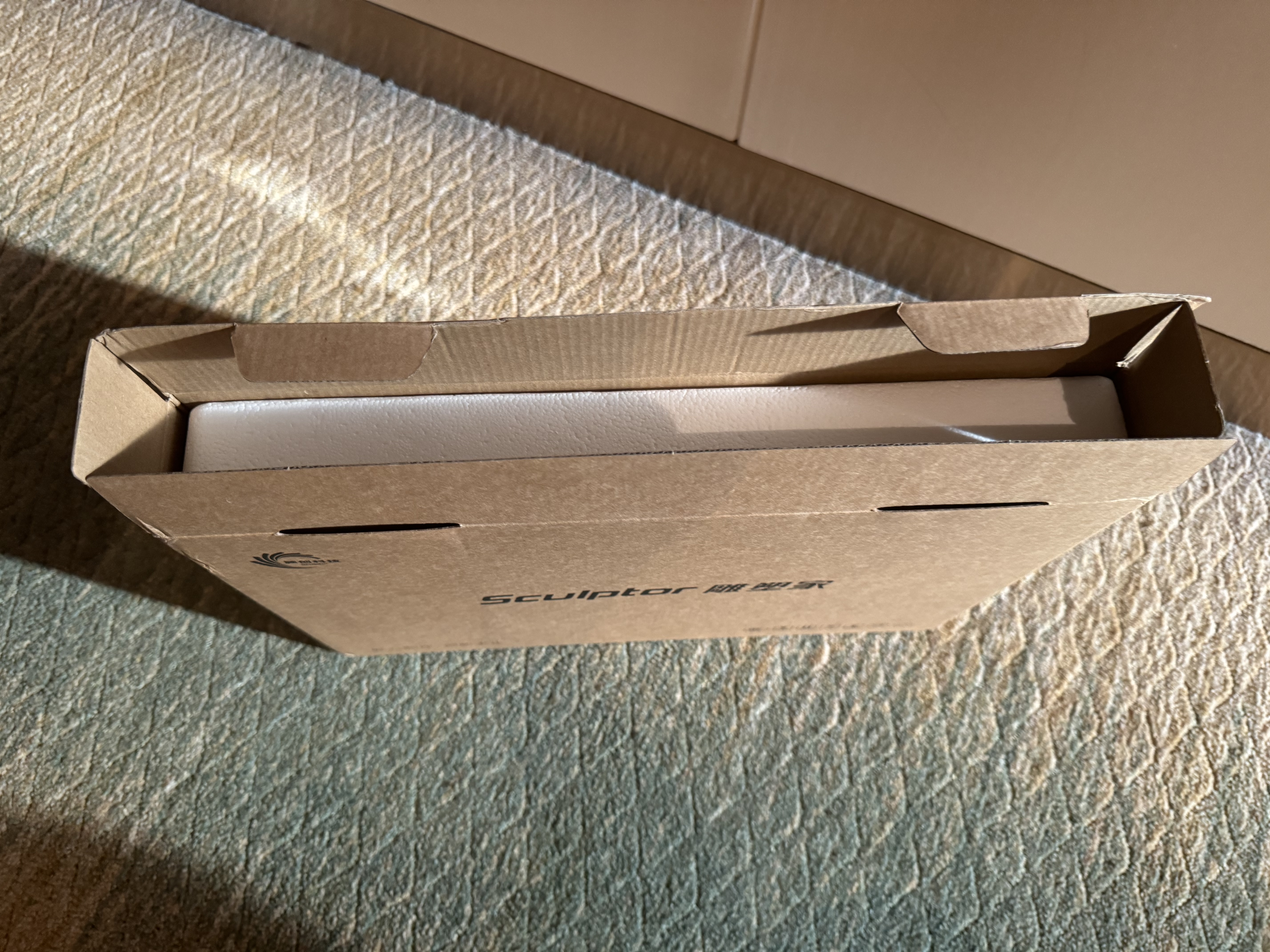 雕塑家15.6英寸4K便携式显示器 100%sRGB广色域 电脑笔记本手机副屏 PS4/5扩展屏分屏一线直连MU156LT 实拍图
