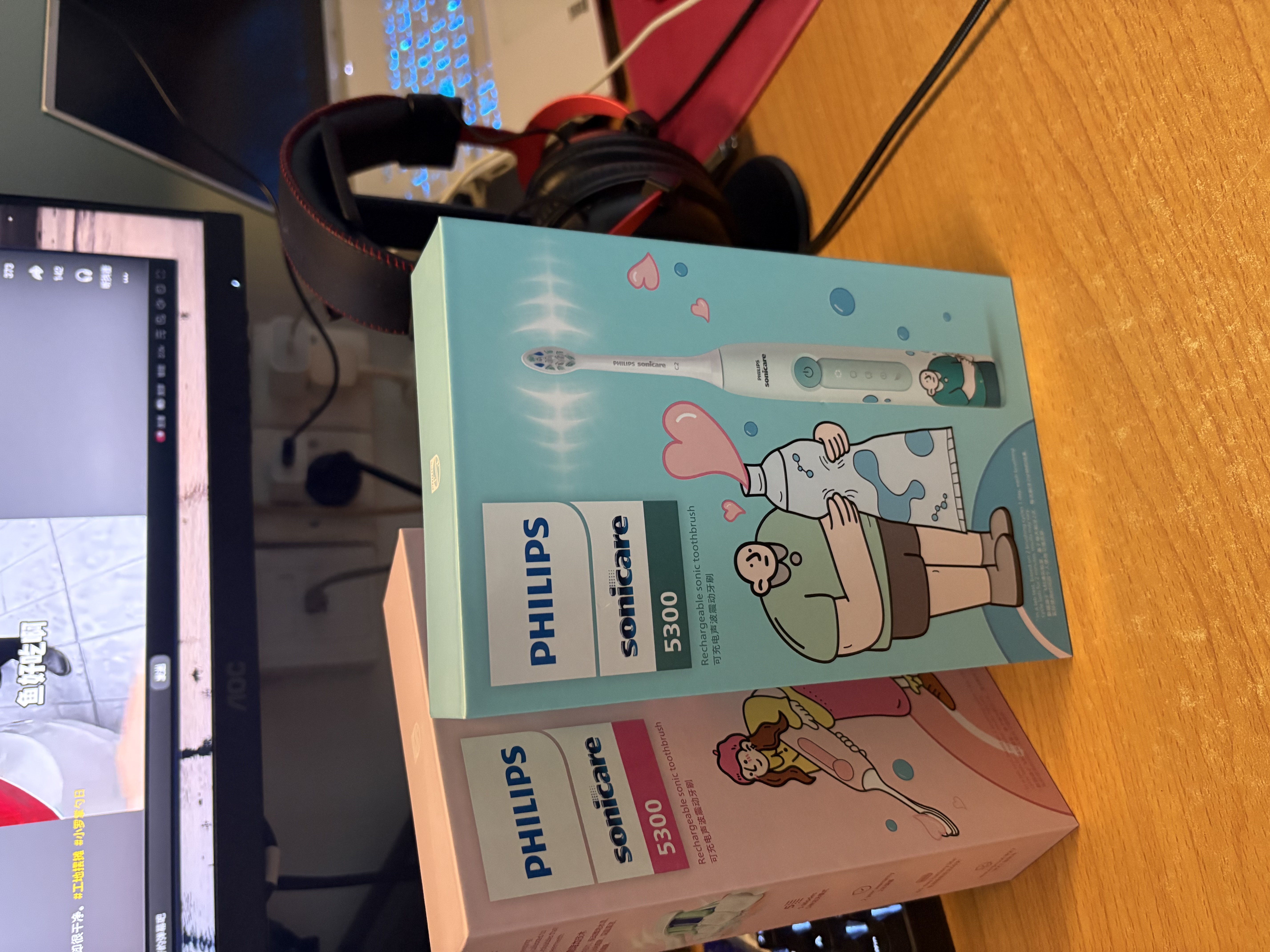 飞利浦（PHILIPS）爆款推荐电动牙刷钻石3系6730升级款微泡水流科技洗漱软毛洁牙送男友女友生日官方旗舰礼物 【心动CP】乔治刷&莉莉刷 实拍图