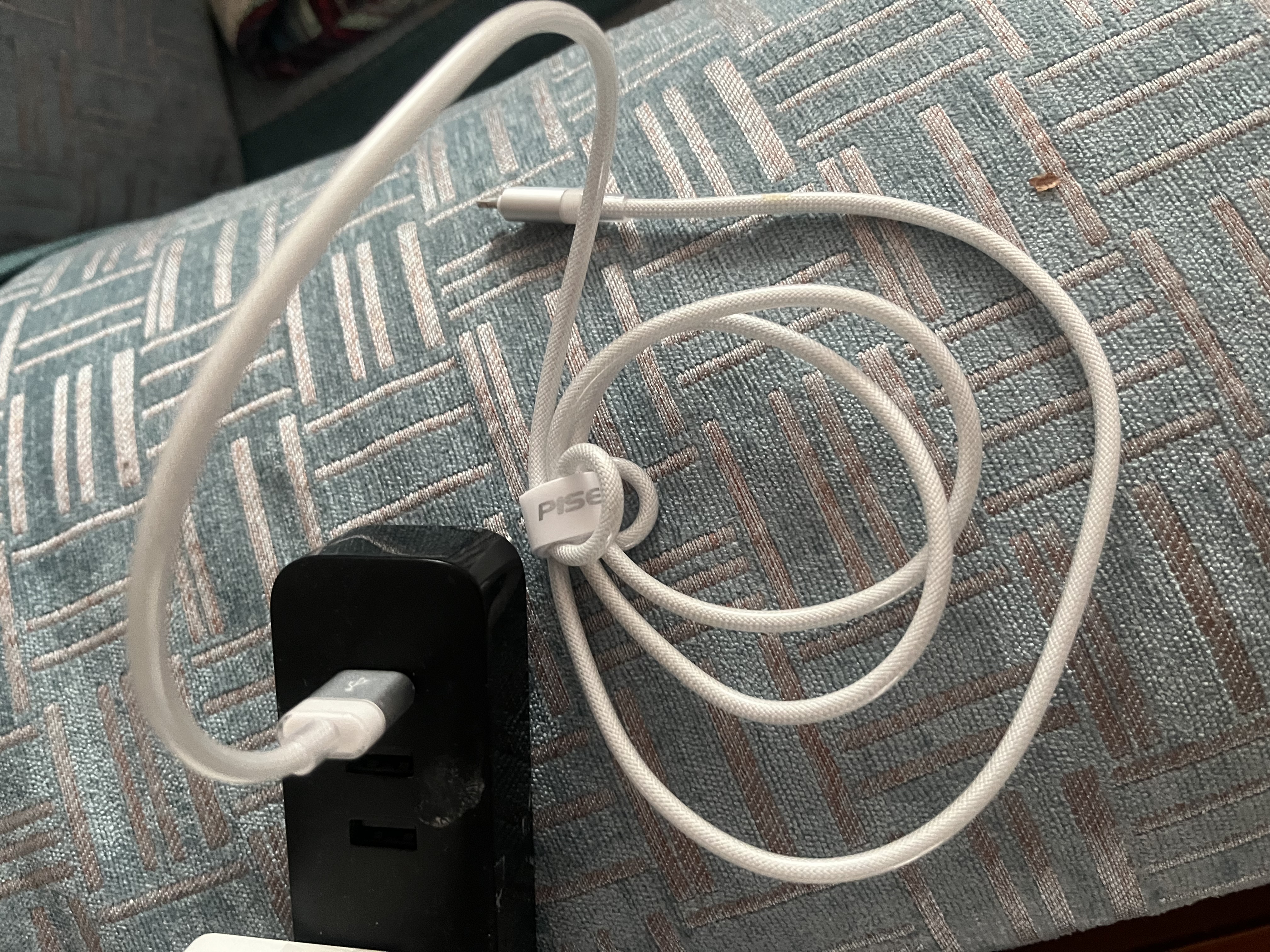 品胜[冰川透明]苹果充电线快充数据线适用iPhone14promax/13/12/11/8/Xs手机平板车载USB充电器线 实拍图