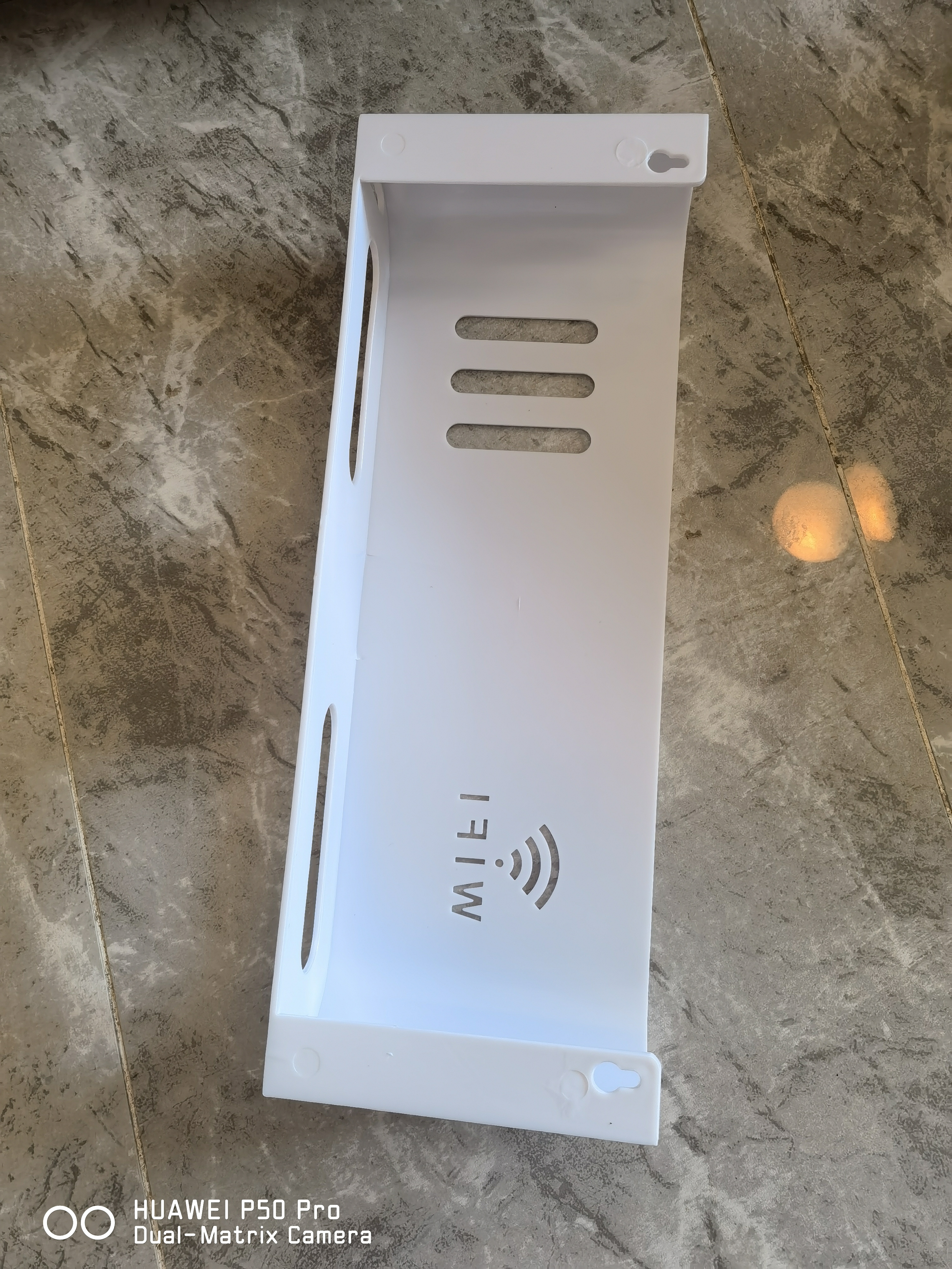 侑家良品路由器收纳盒WiFi置物架机顶盒免打孔遮挡装饰 实拍图