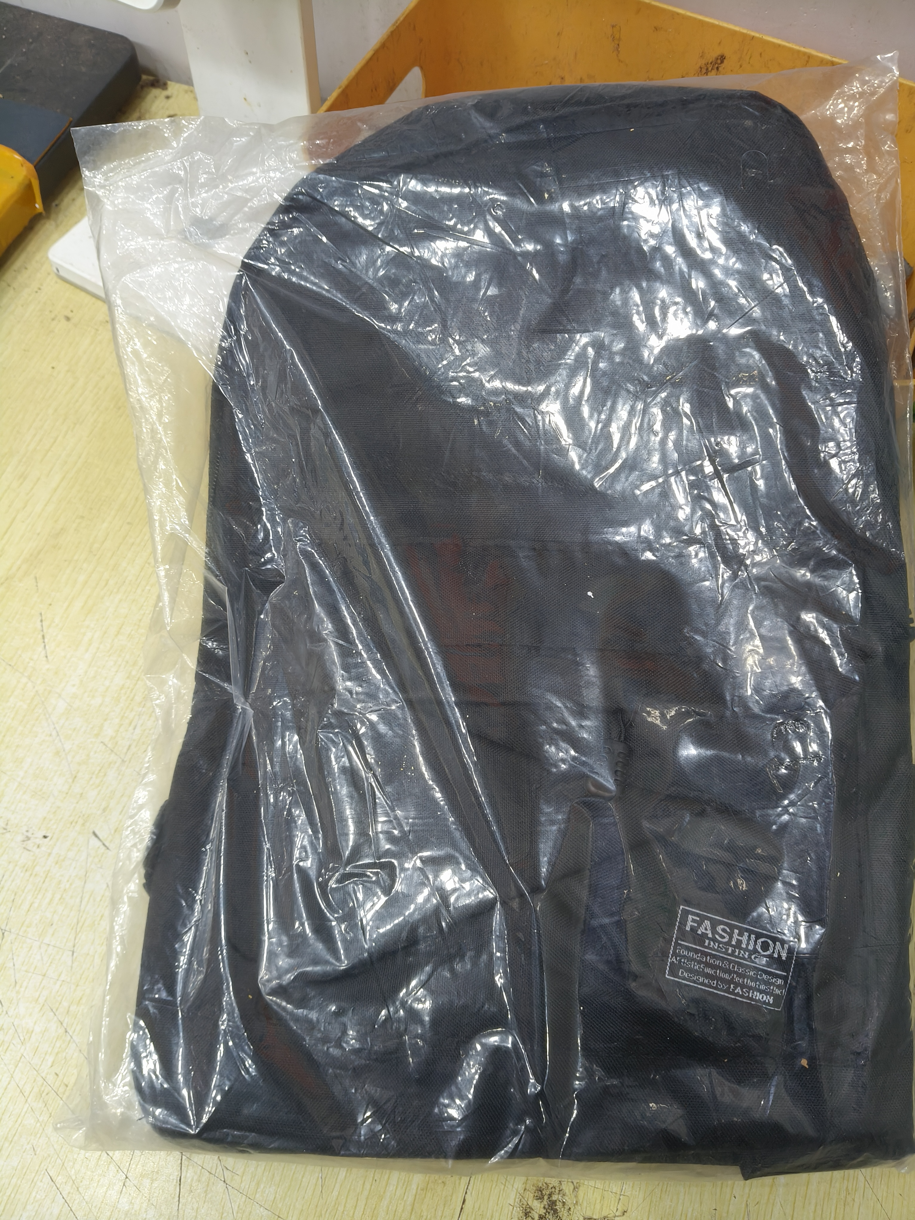 休闲书包男帆布简约双肩包男韩版背包男潮大容量中学生书包旅行包 标准款黑色（不能充电听歌） 实拍图