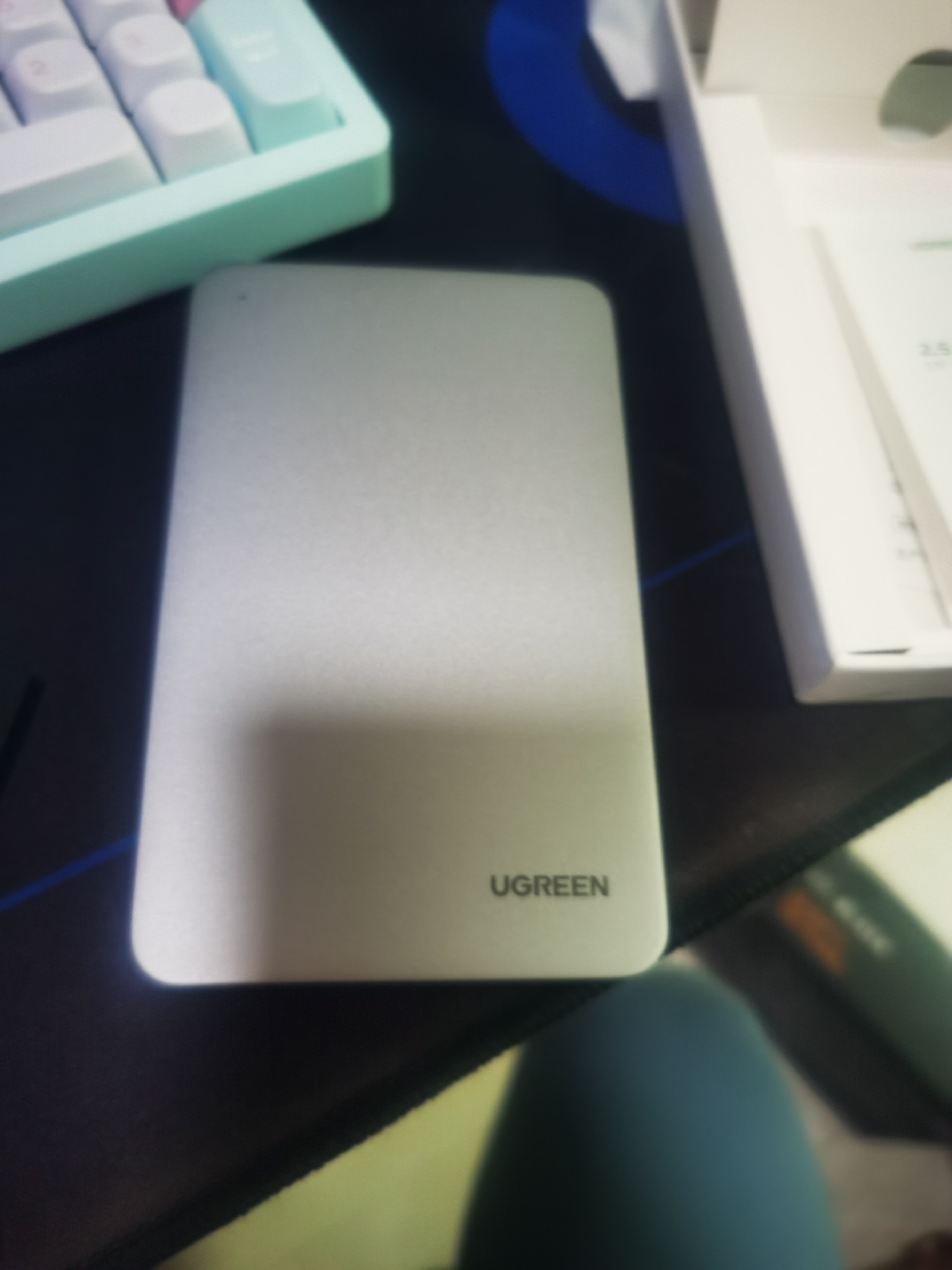 绿联USB3.1移动硬盘盒 2.5英寸外置硬盘盒 适用笔记本电脑台式机外接SATA串口SSD固态机械硬盘盒子 实拍图