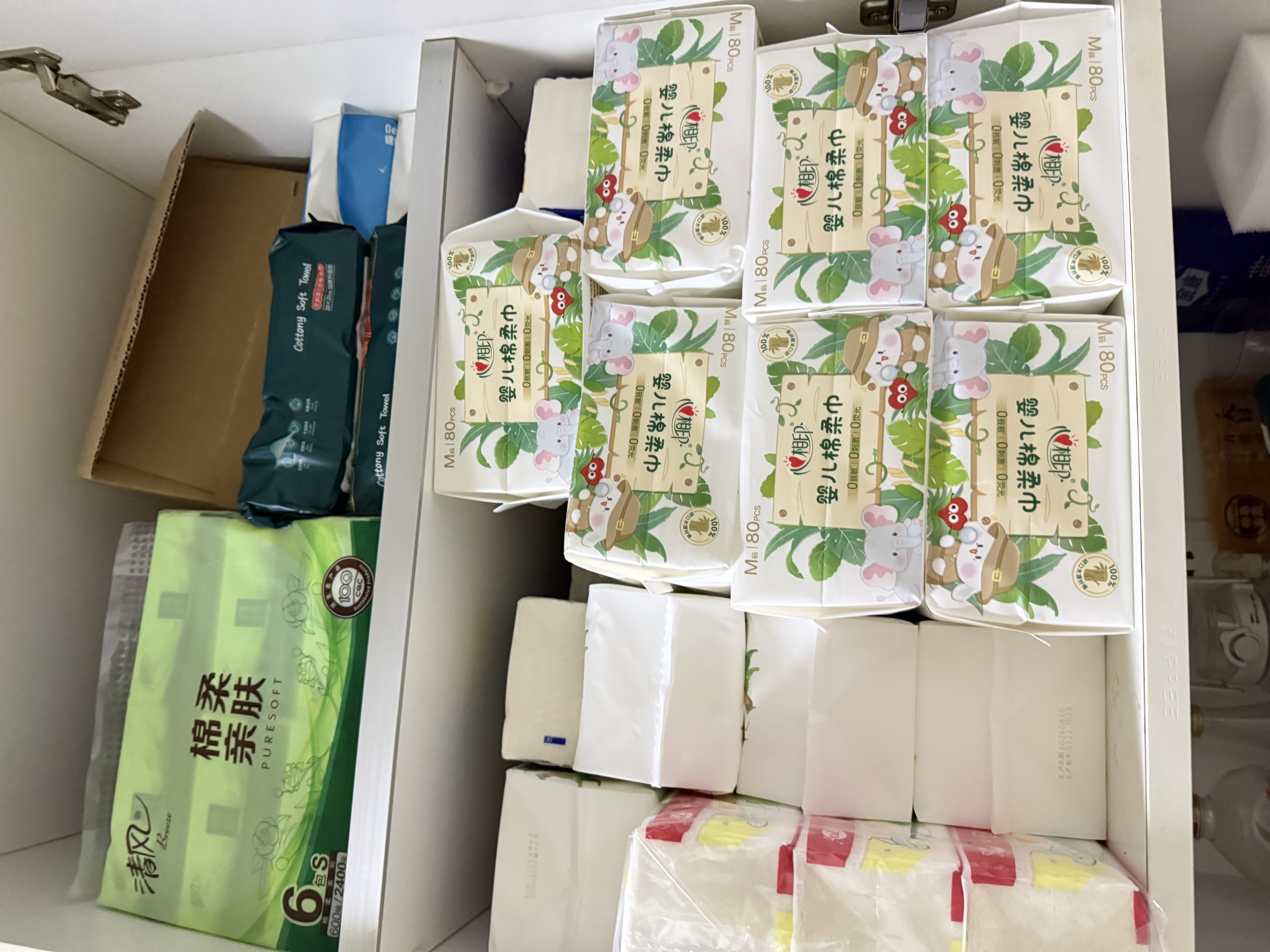 维达超韧抽纸柔韧舒适纸巾餐巾纸面巾纸卫生纸便携式 【纸巾尺寸186*186mm】 4层 200抽*1提 【到手10包】 实拍图