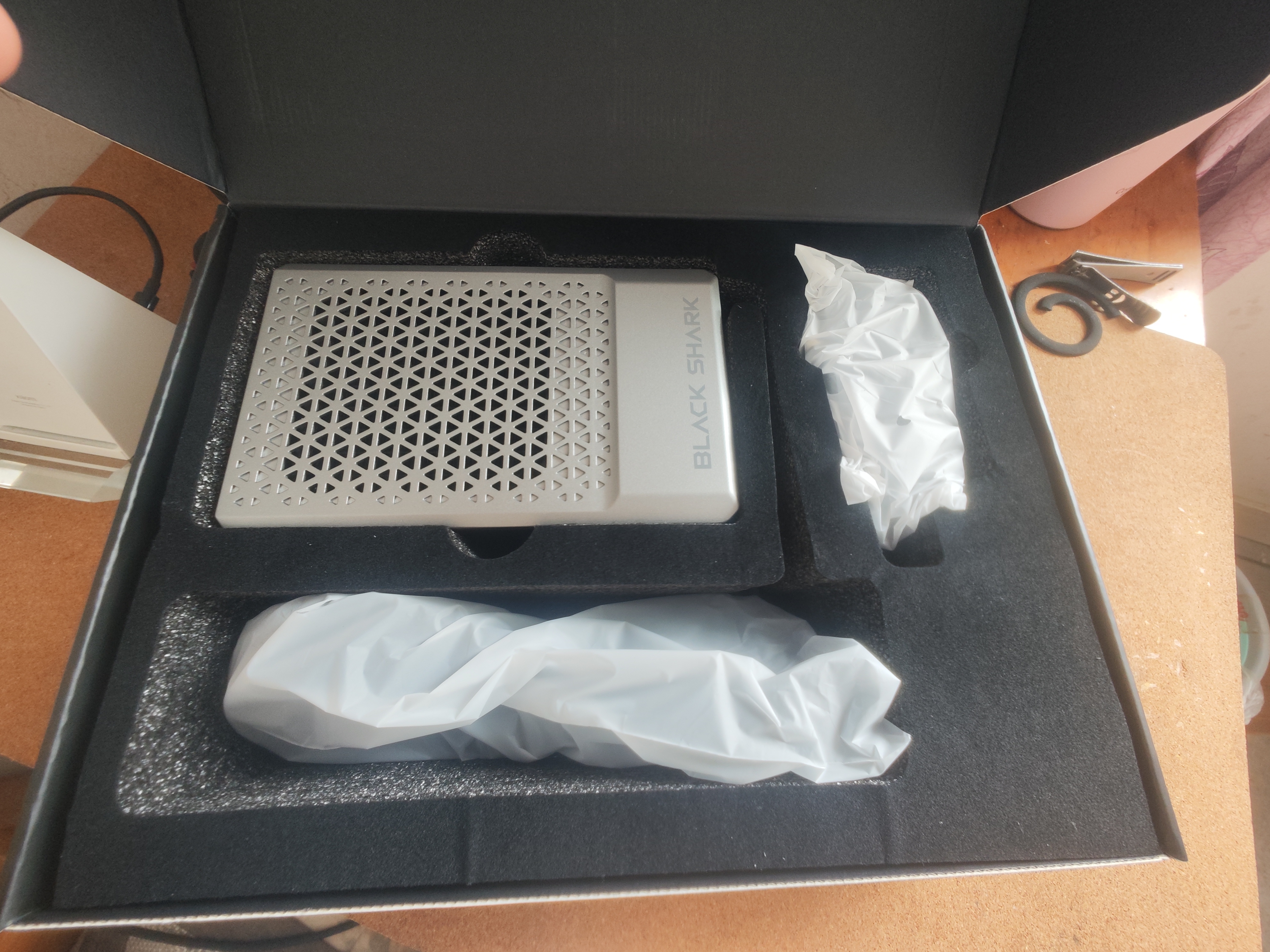 黑鲨6Ultra磁吸液冷手机散热器打游戏专用直播半导体散热背夹降温适用苹果iPhone18Pro华为小米红魔AI 晒单实拍图