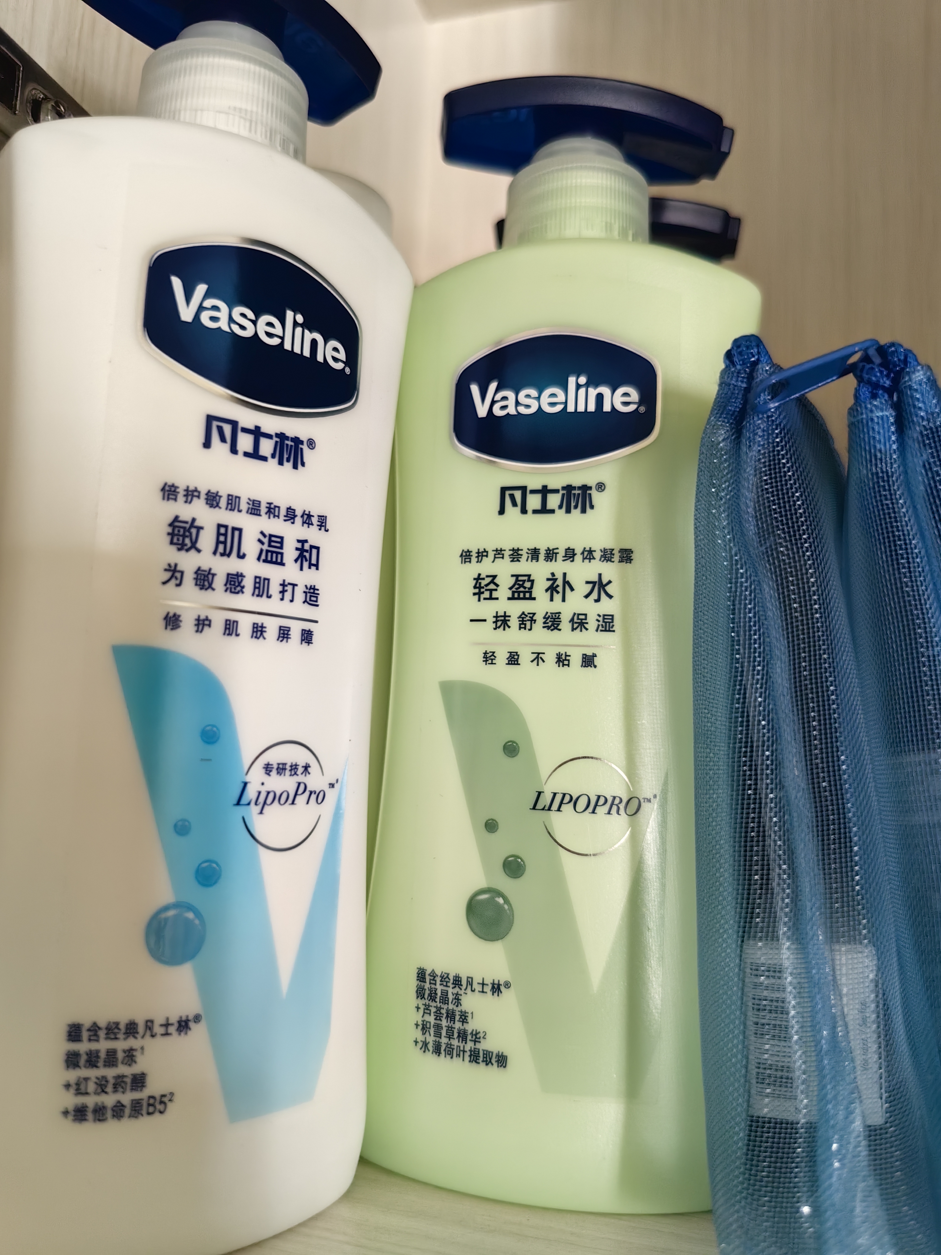 凡士林【秋冬必备】修护敏肌身体乳保湿温和滋润干燥舒缓补水修护400ml 实拍图