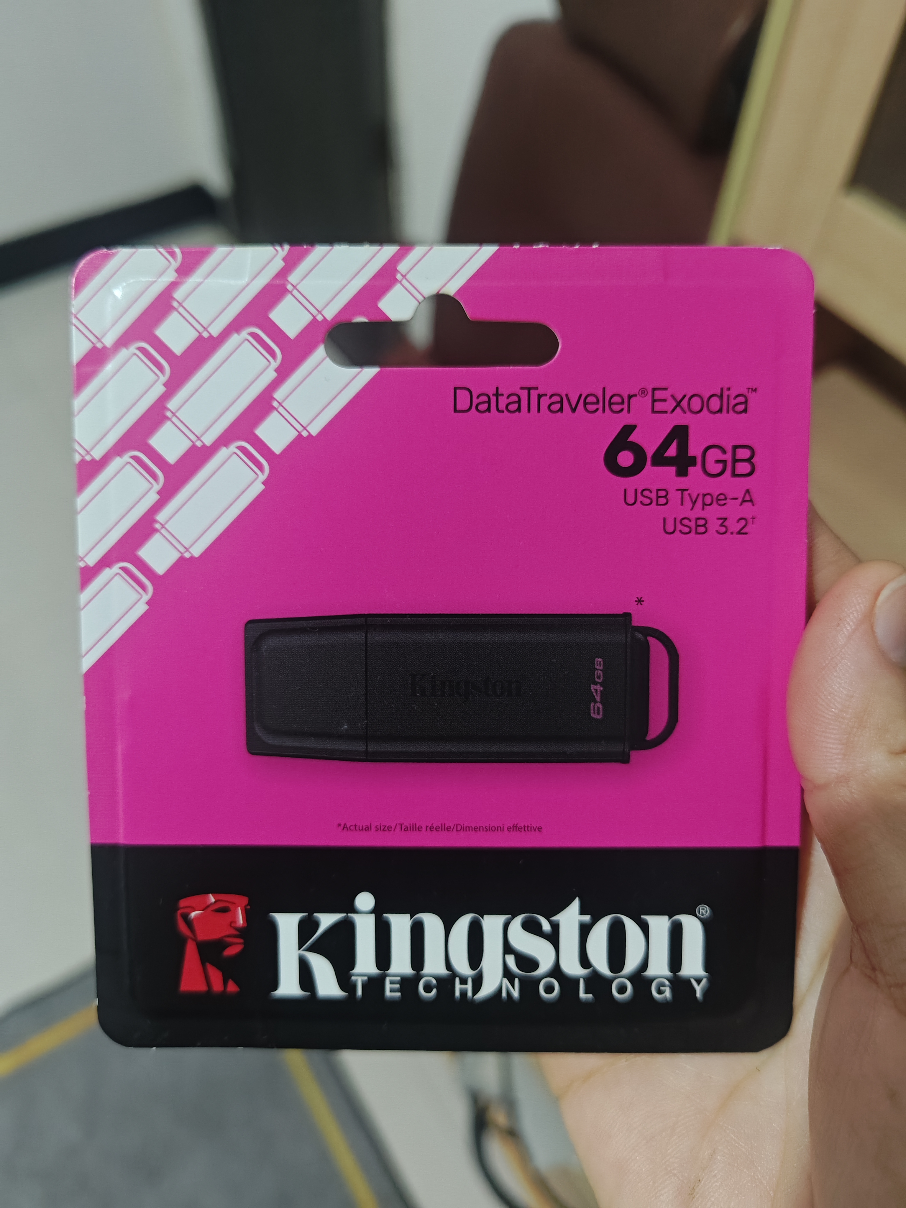 金士顿（Kingston）64GB USB3.2 Gen 1 U盘 DTXG2 大容量U盘 多彩钥匙环 轻巧便携 学习办公投标电脑车载优盘 实拍图