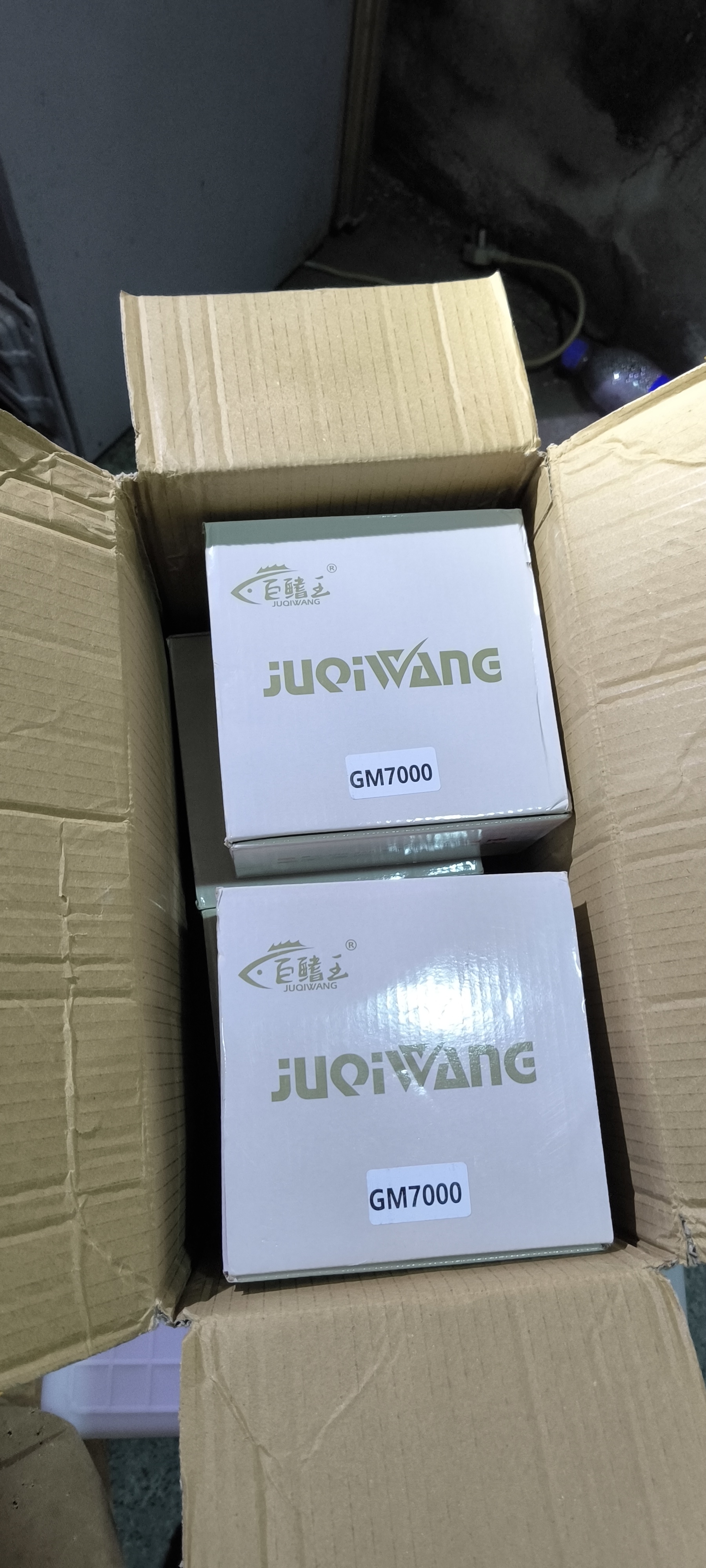 【名伦狼w同款】超远投纺车轮全金属斜口渔轮路亚海杆纺车轮鱼轮 金属线杯+CNC金属摇臂 7000系列 实拍图