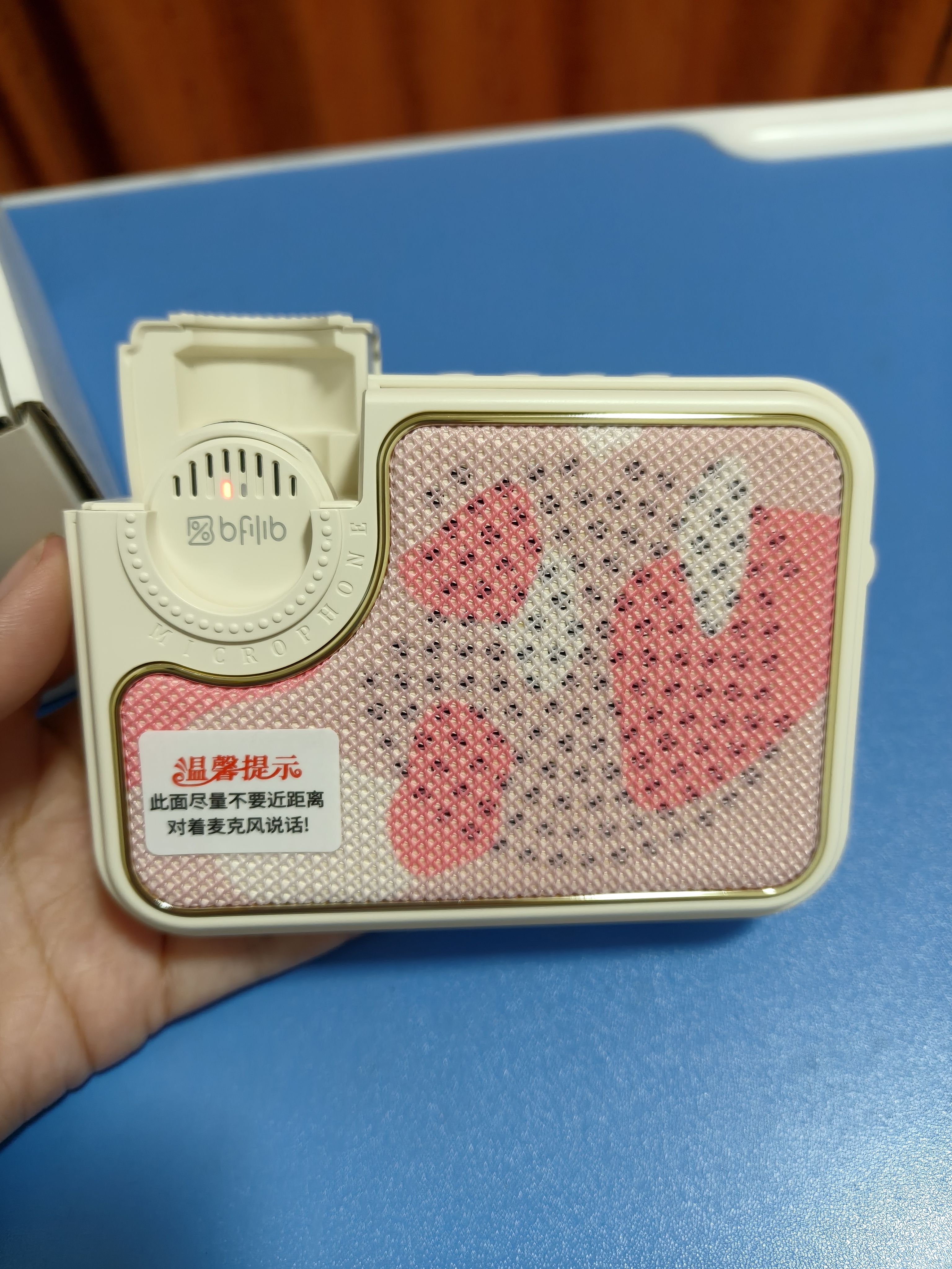 索爱（soaiy）KY01无线领夹防啸叫小蜜蜂扩音器教师专用长续航蓝牙音箱音响麦克风上课教学导游背带教师节礼物 实拍图