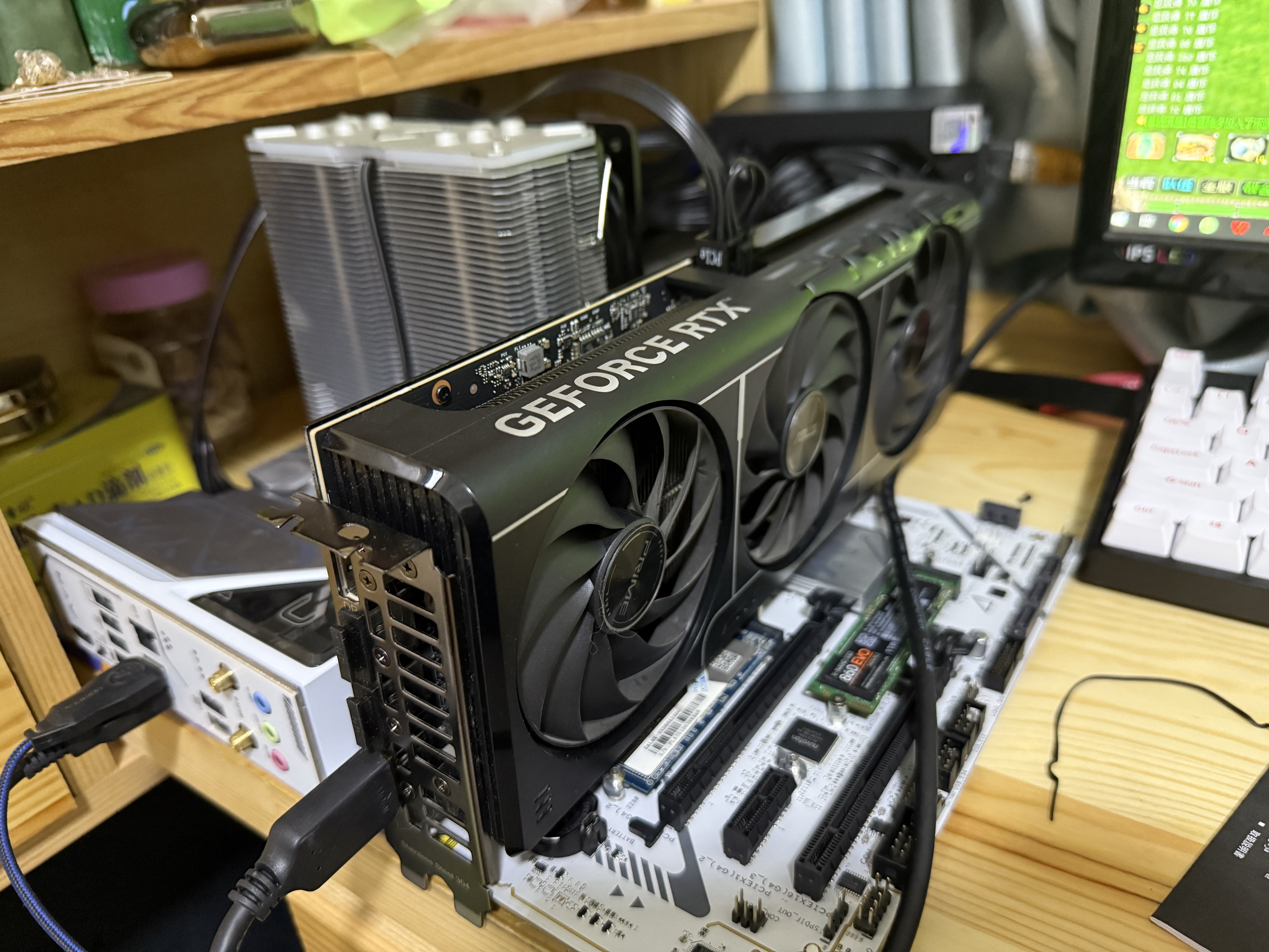 长城（Great Wall）额定750W X7金牌全模电脑电源（ATX3.1/原生PCIe5.1/漏电监测/单路12V/自动启停/支持50系显卡） 实拍图